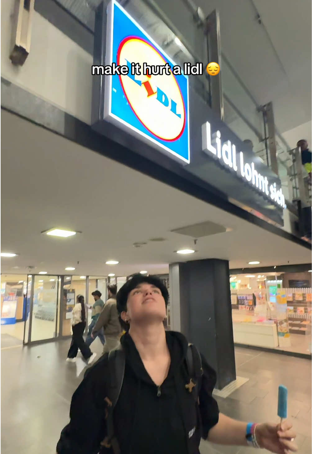 @User577775