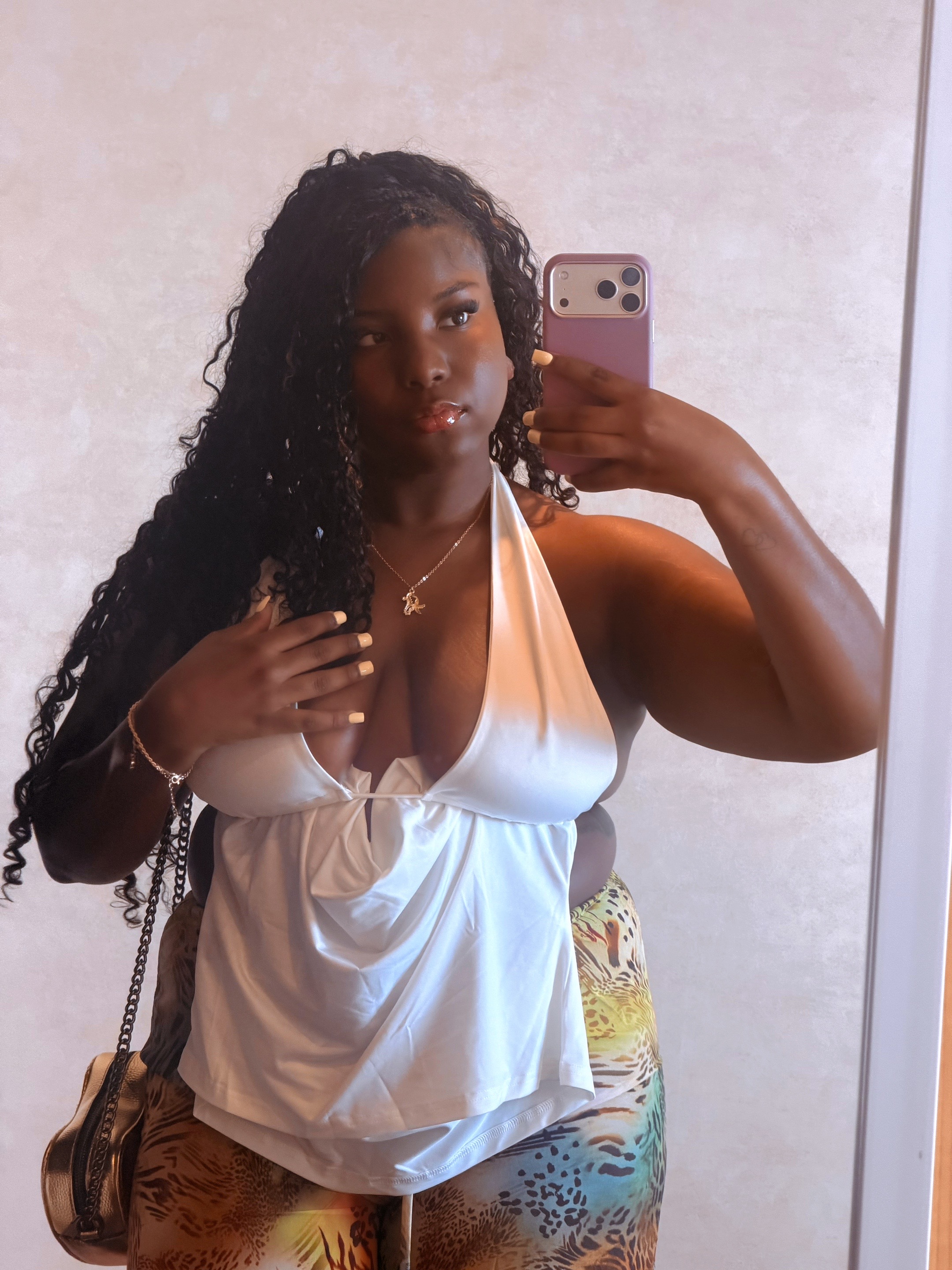 @NYAANICOLE🎀