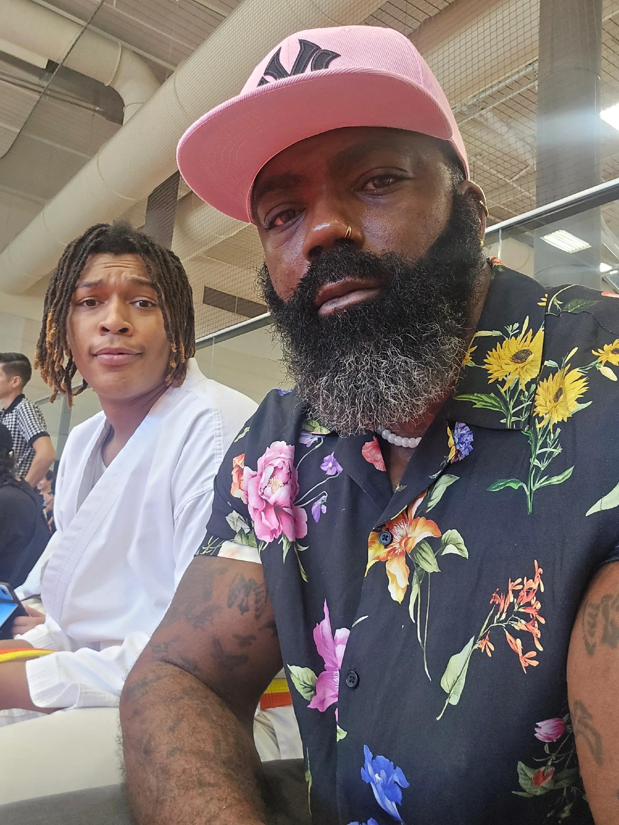 @WorthyOfLove👨🏾🤝👨🏿🌈