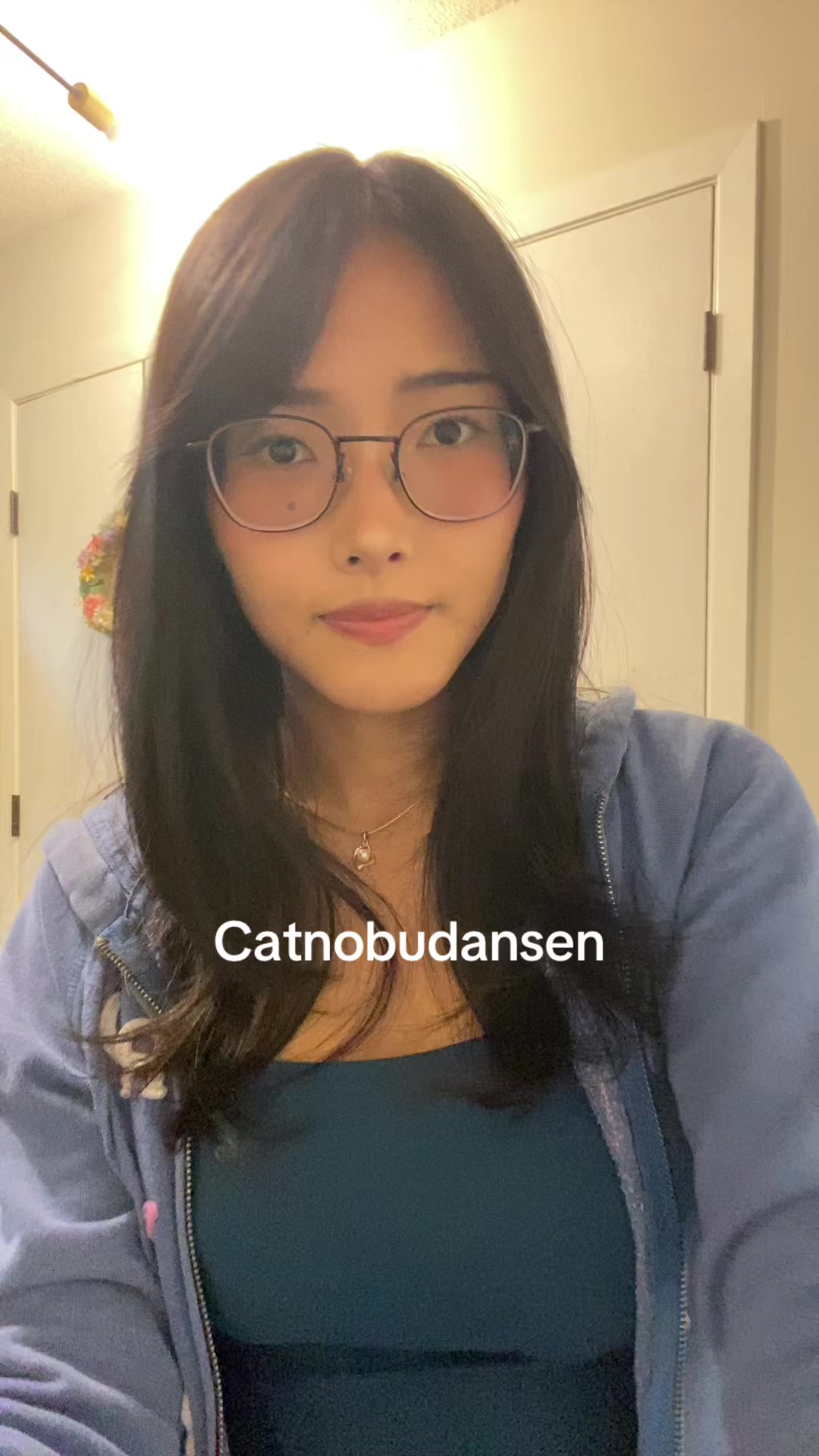 @:D