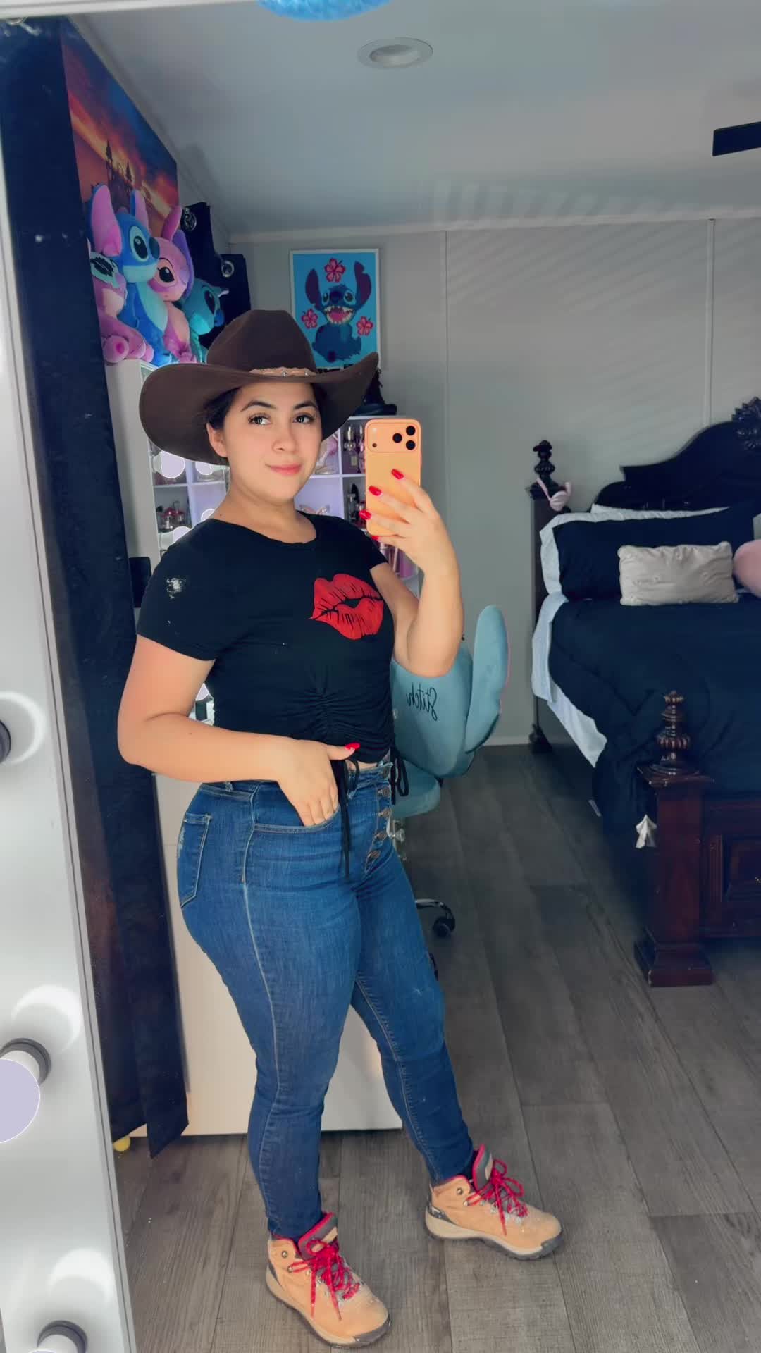 @Joha🦋💖