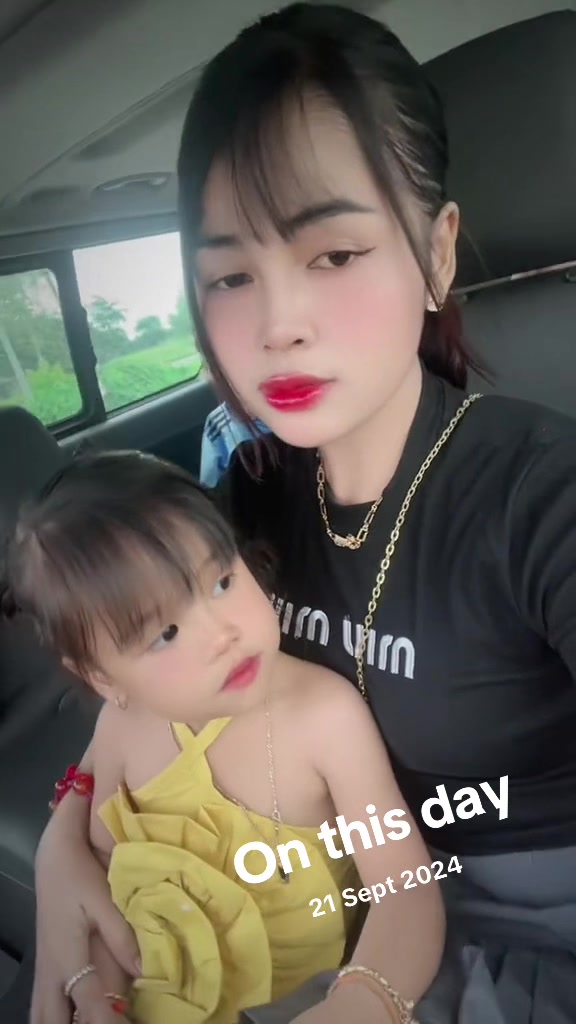 @Jann Nnath🤍💙(កូនទាតូច😝)