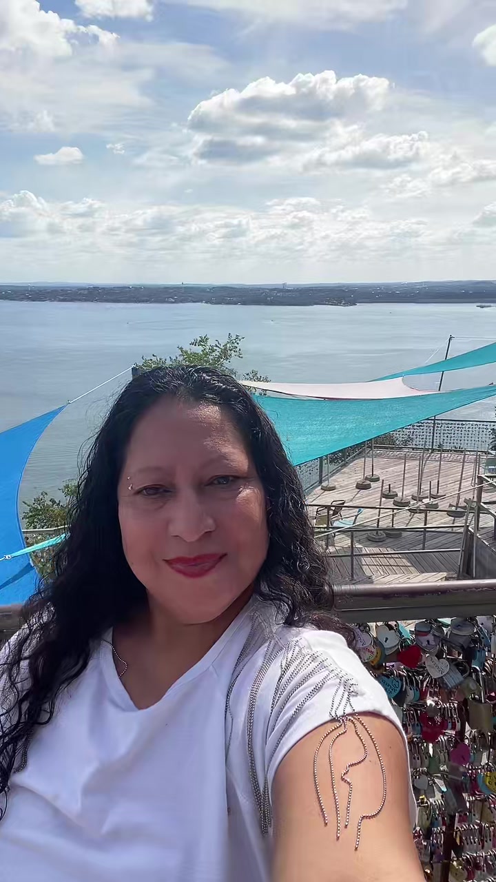 @La Abuela Julia