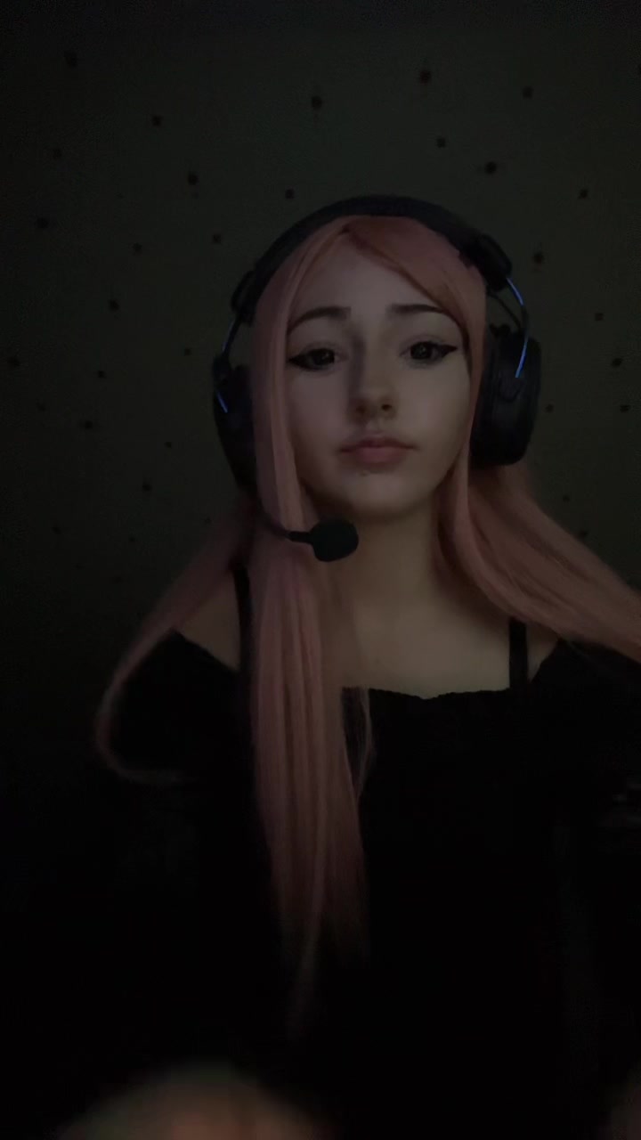 @𝒮𝒶𝓇𝒶𝒽