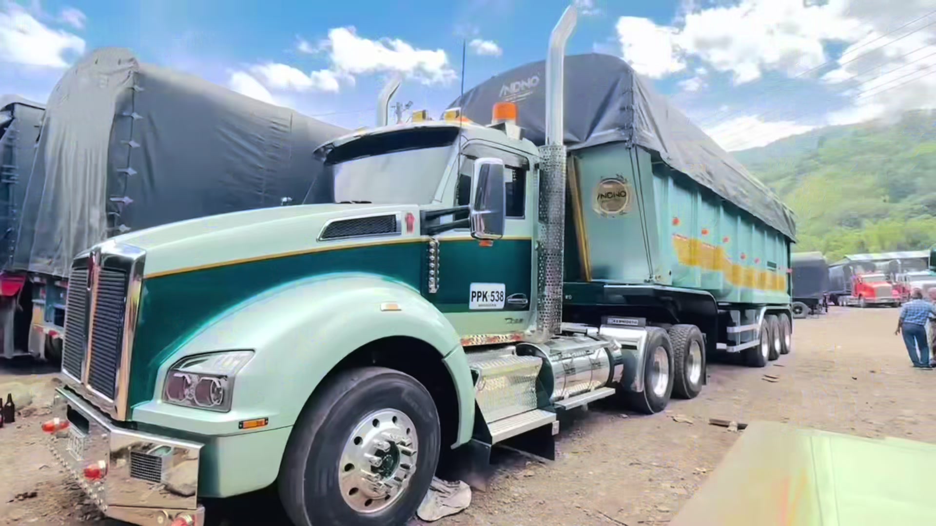 @ANDINO TRUCKS TRAILERS 🇨🇴🥇