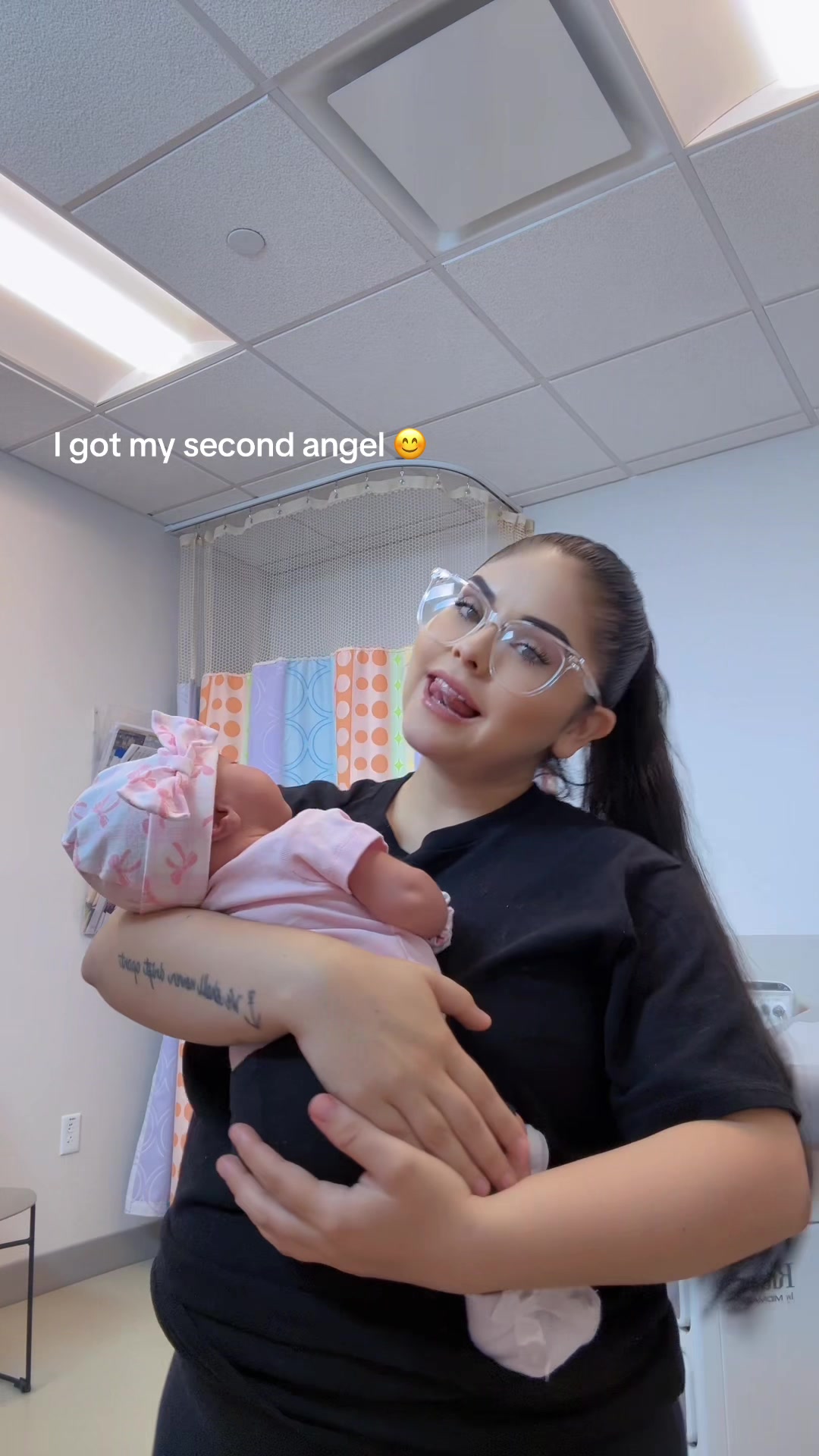 @Jackietapia_