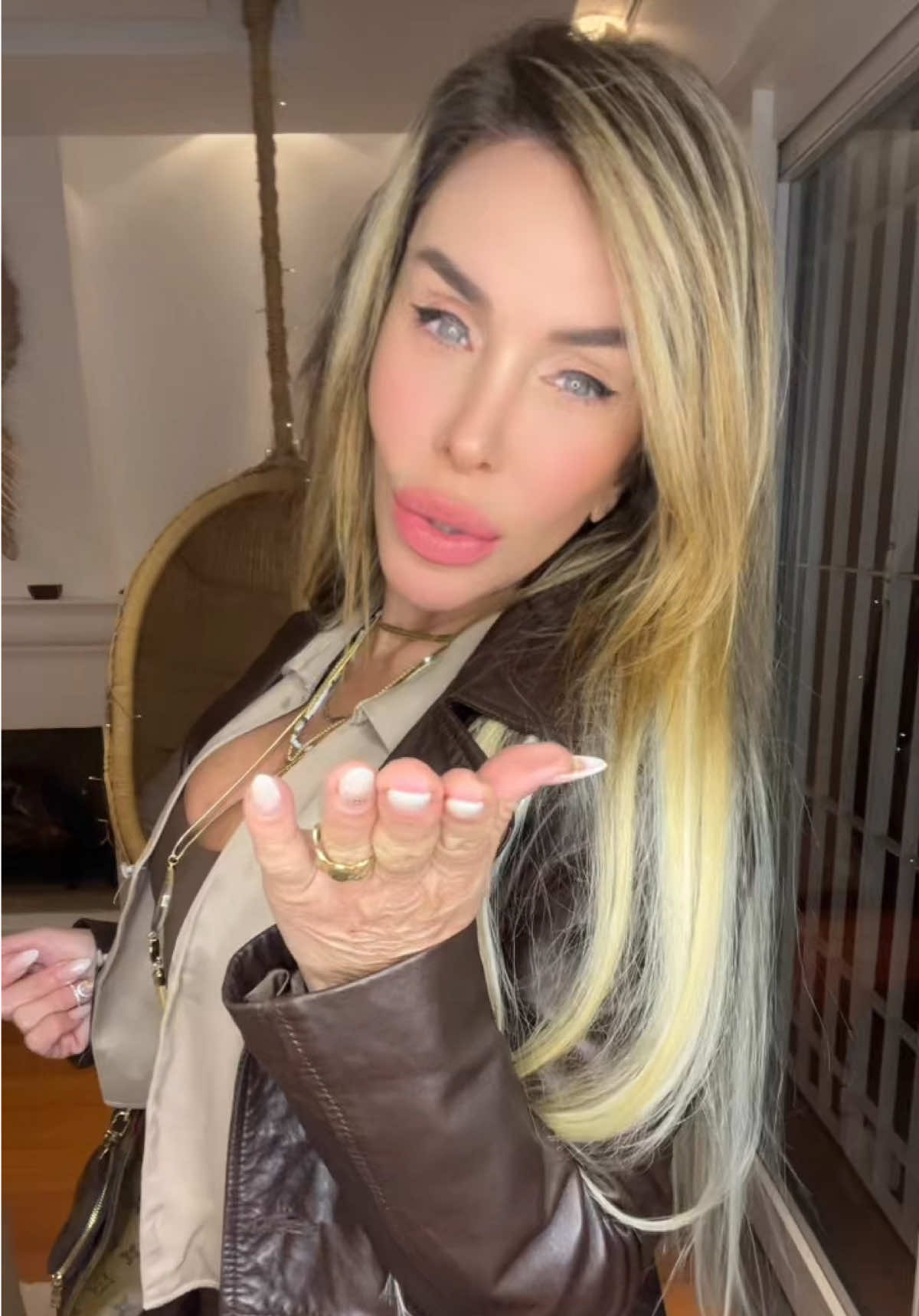 @elireina