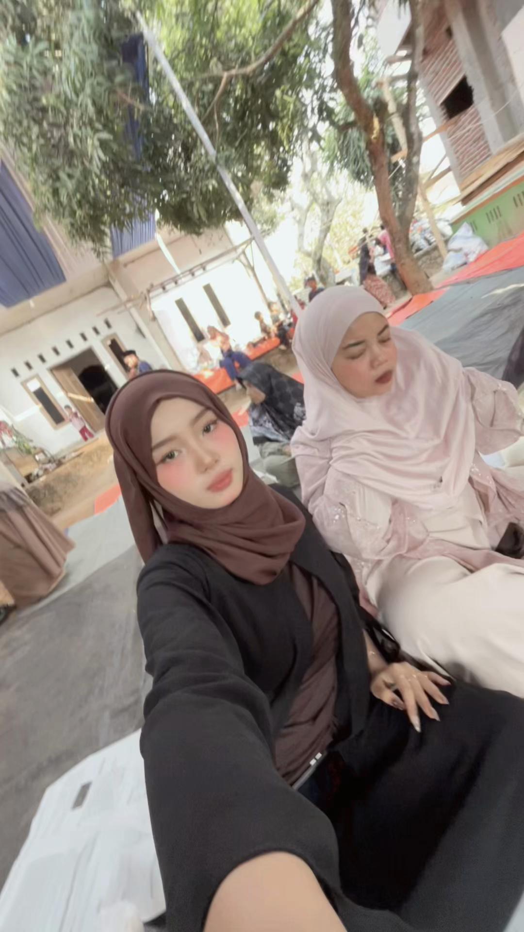 @Iyess🕊️