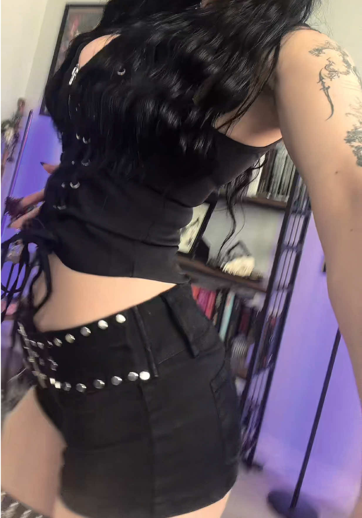 @blodvy