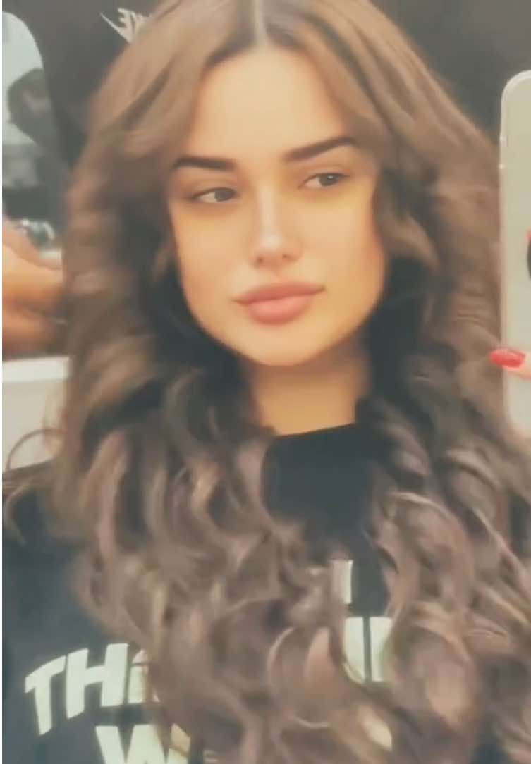@𝐀𝐆👑