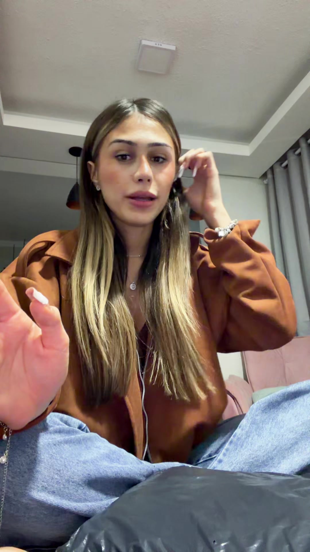 @manuellaollv