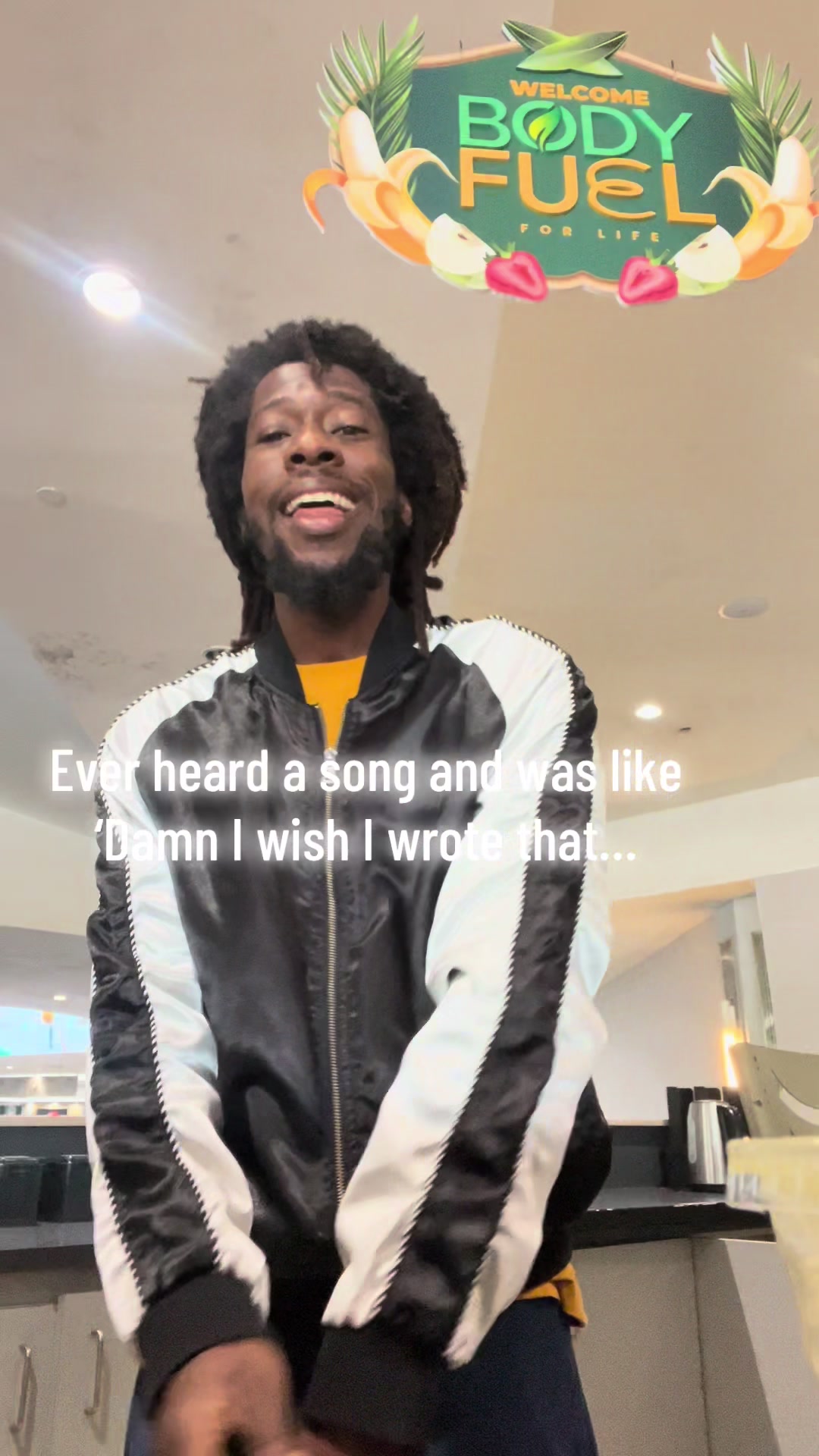 @XAV
