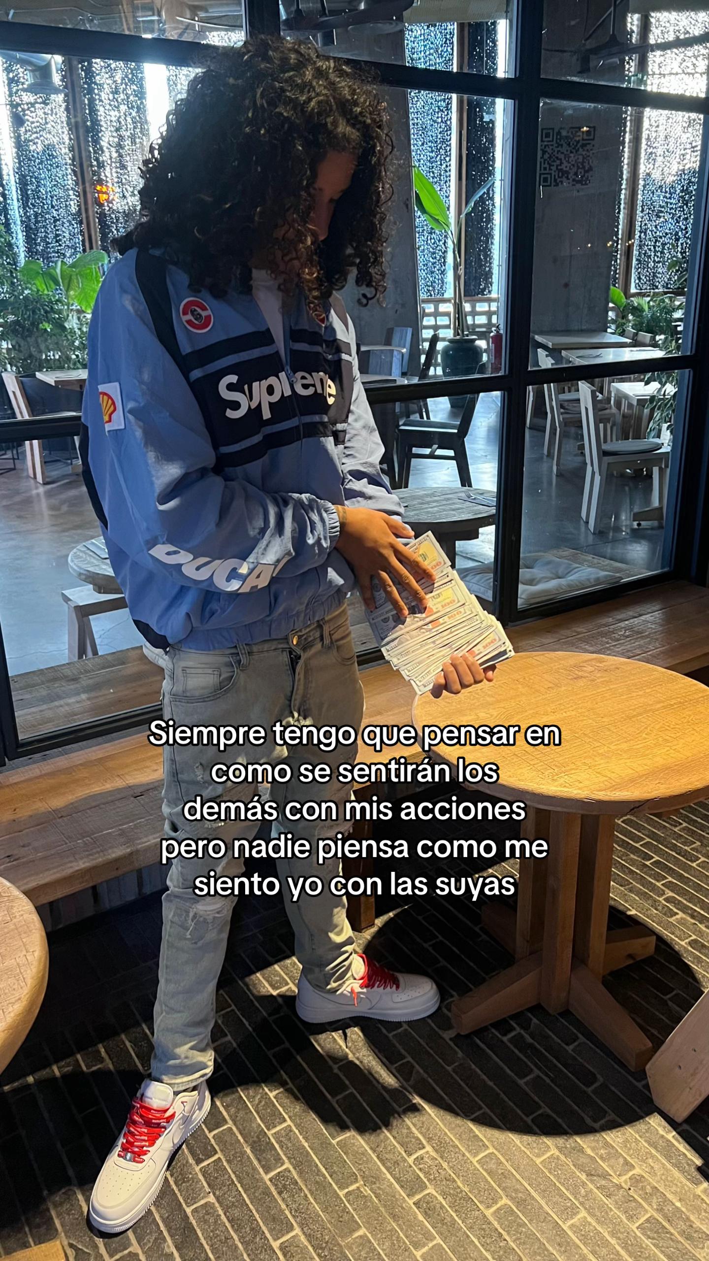 @ChUKYy❤️🖤