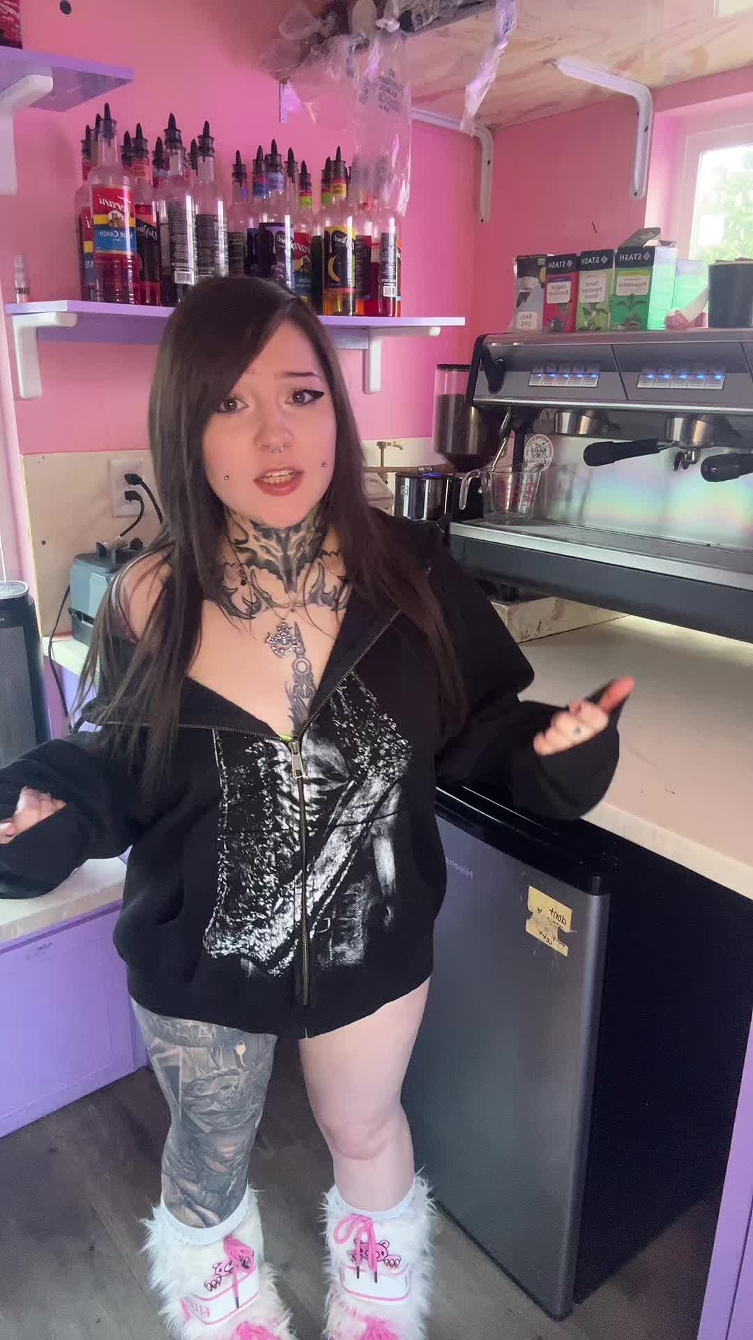 @g0rekittyz0e