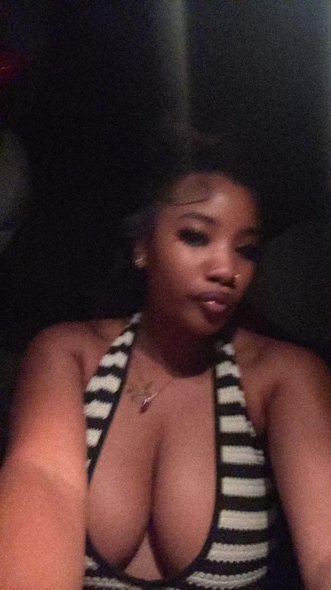 @Emari Danielle