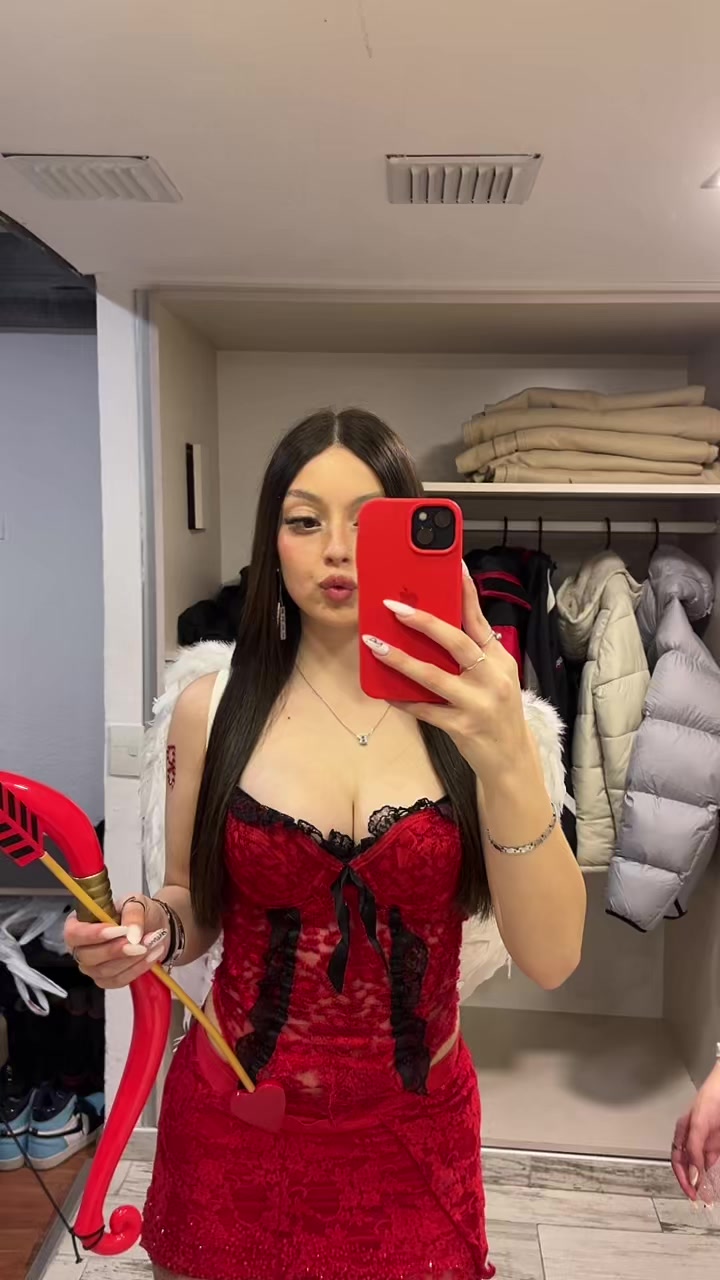 @maría