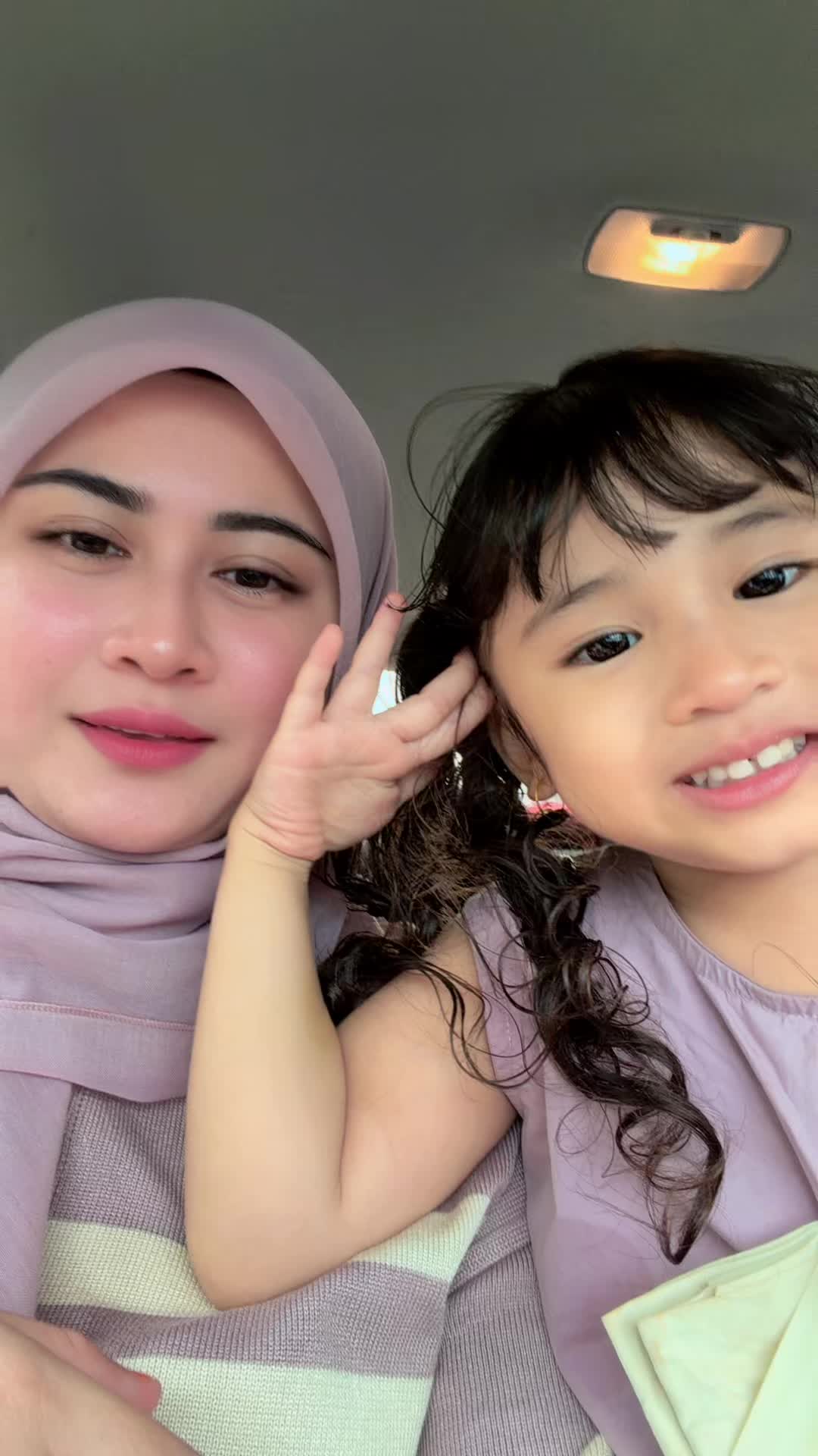 @farahilyana_2
