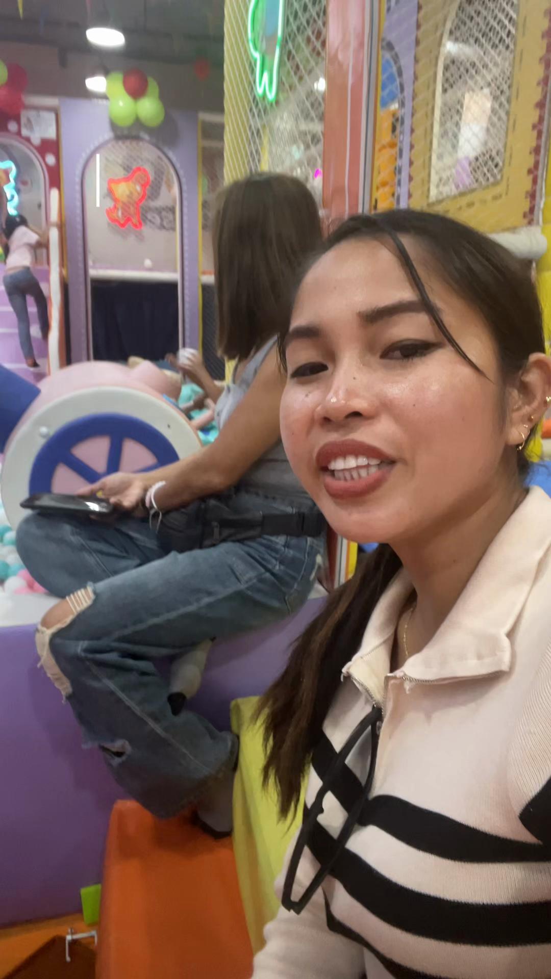 @Isla Miles🛍️