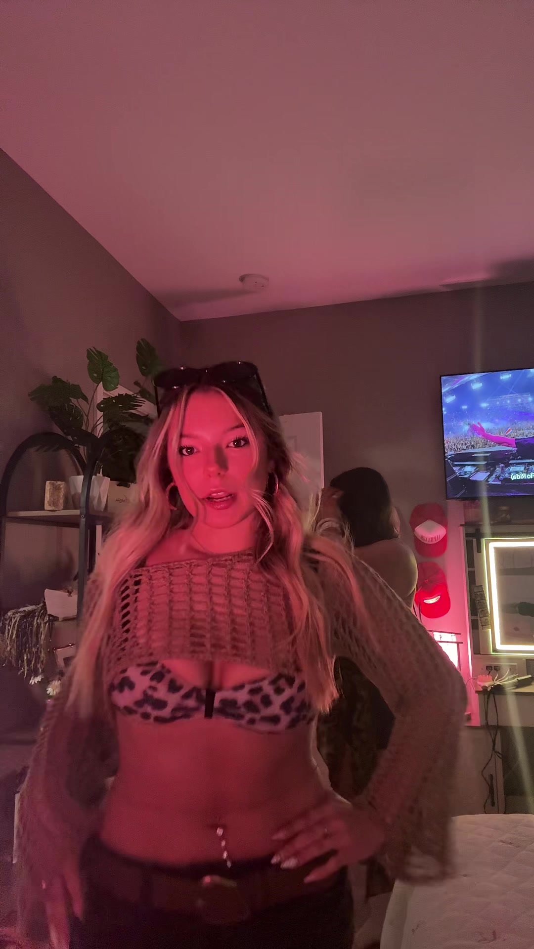 @em.rose.06