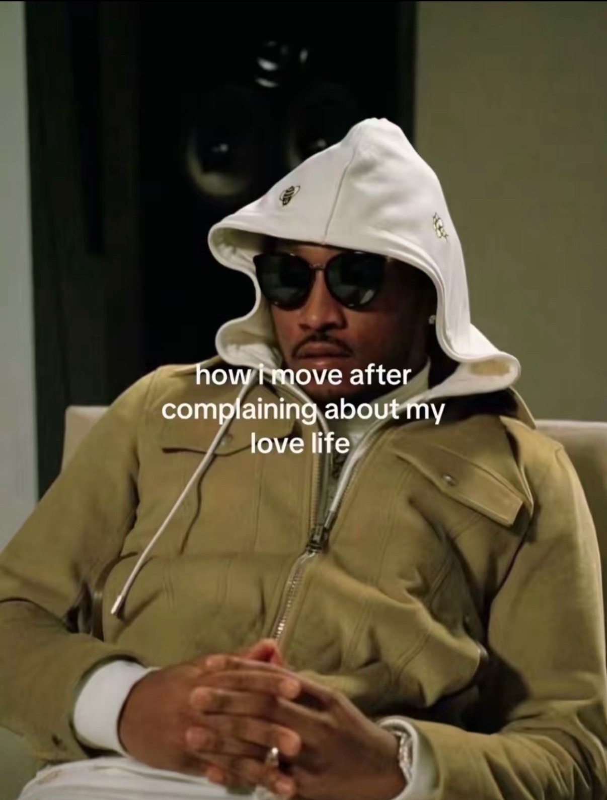 @️