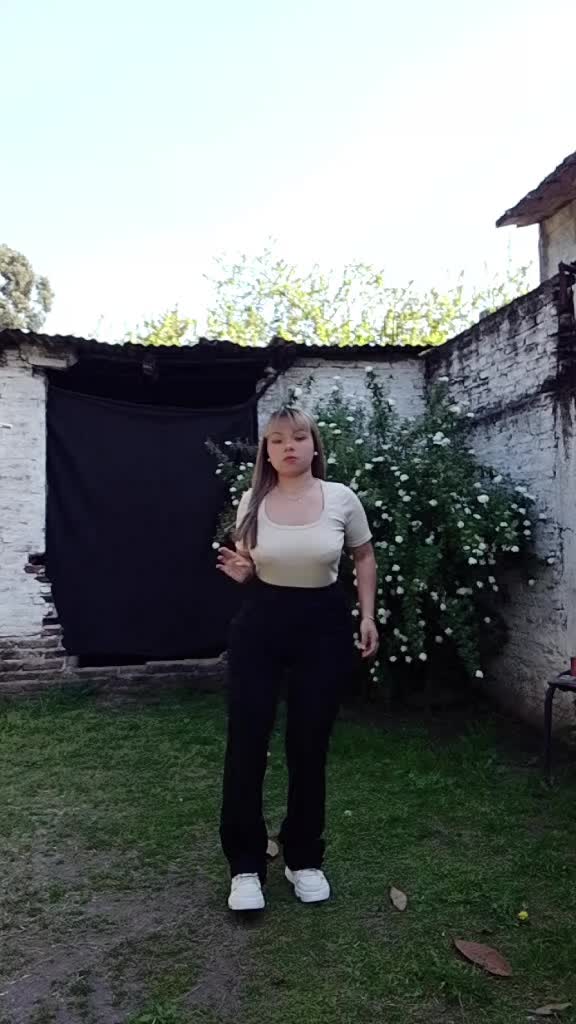 @Naila gimenez