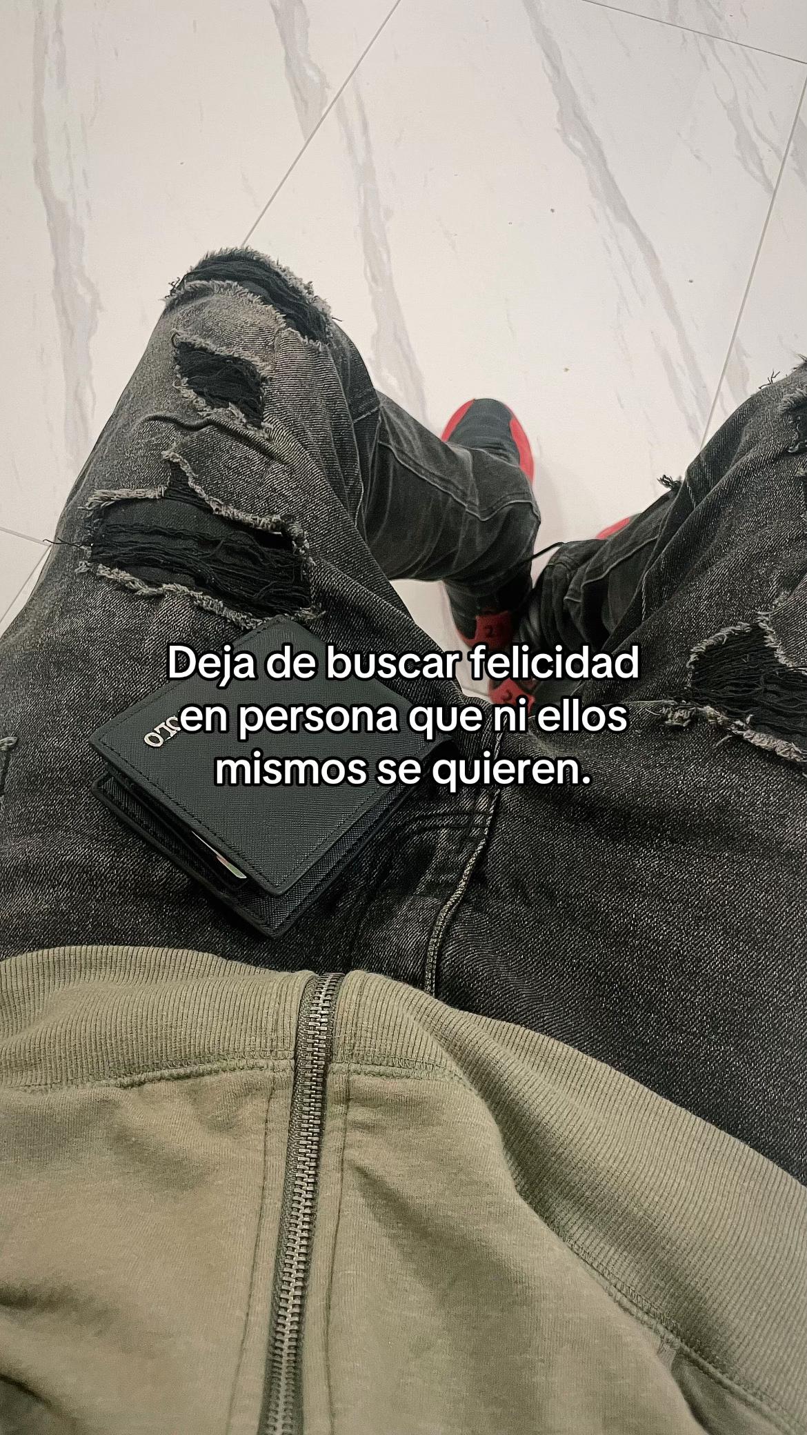 @￶