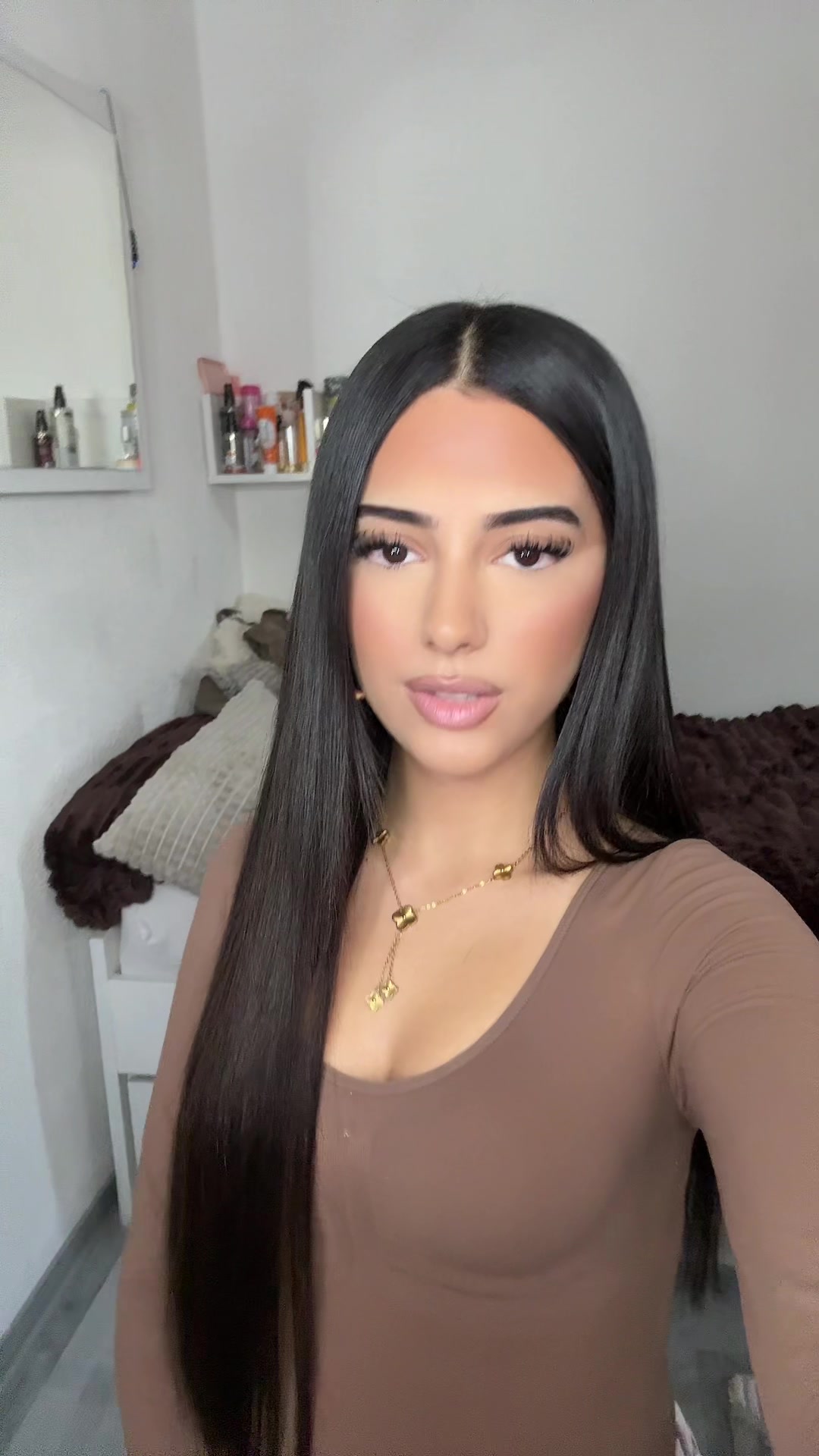 @𝐀𝐳𝐫𝐨𝐬𝐡