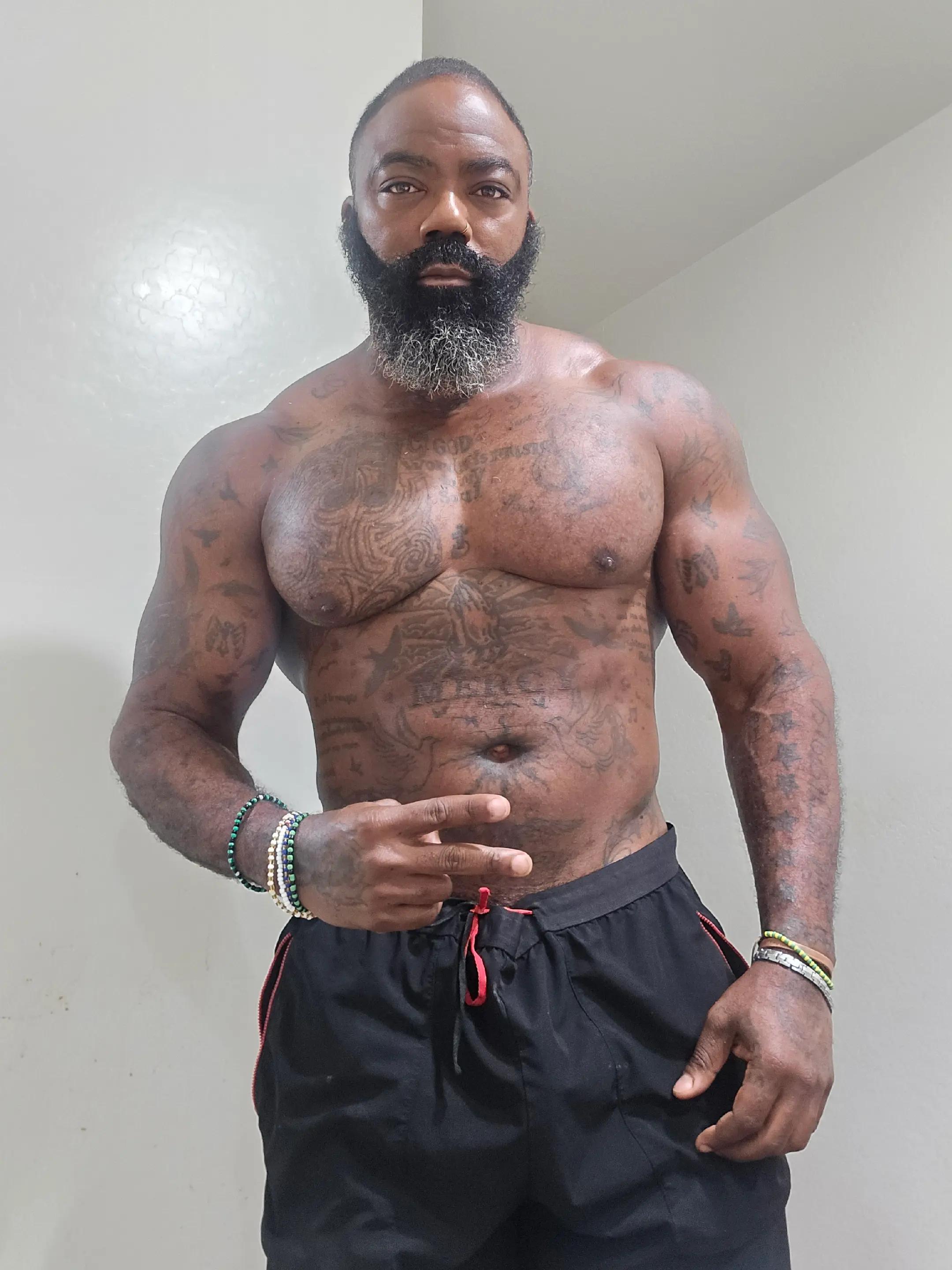 @WorthyOfLove👨🏾🤝👨🏿🌈