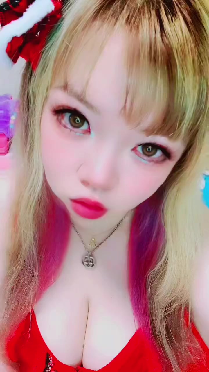 @Mari Chan🌷💜✌️🧩