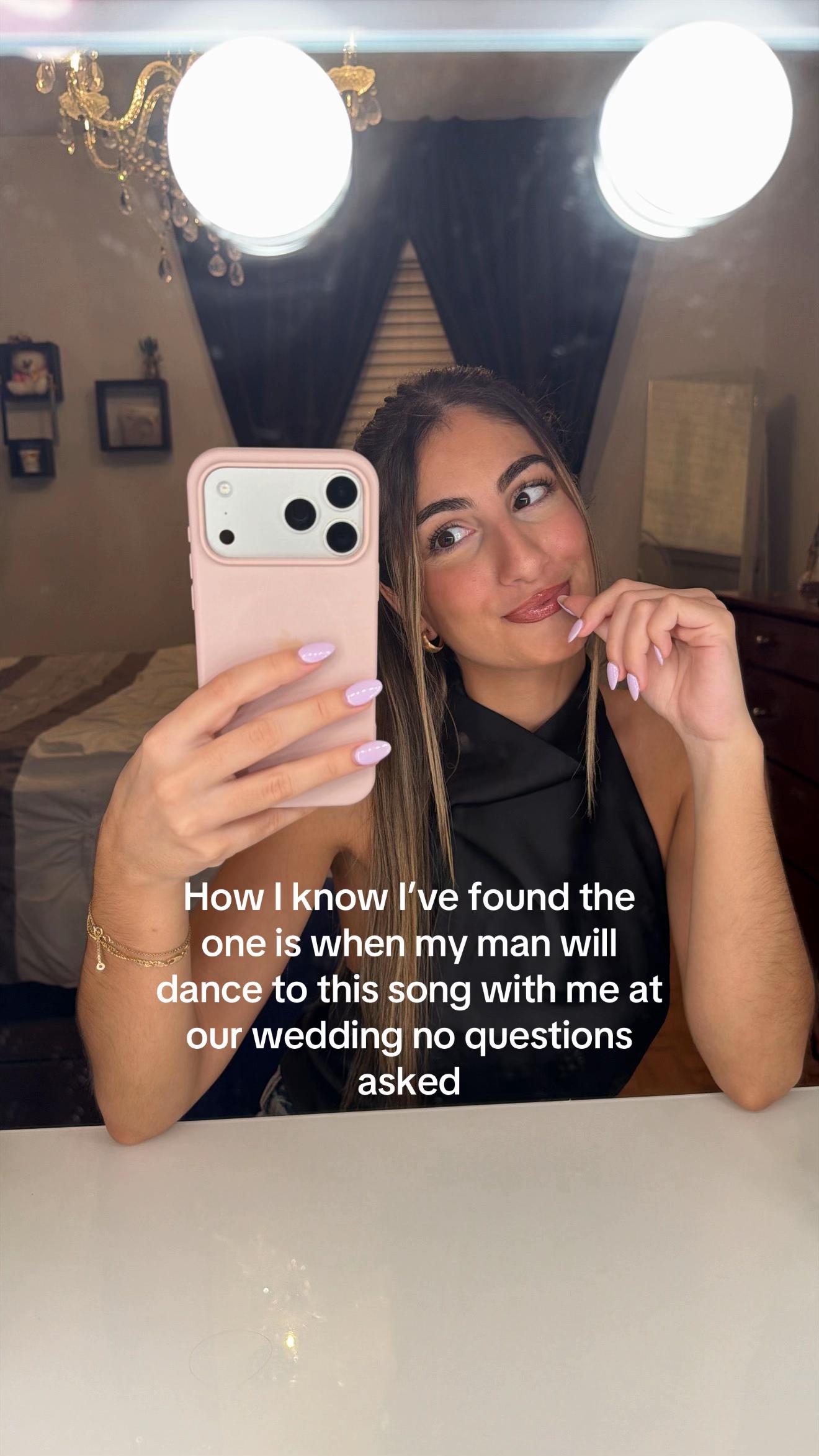 @Vanessa🦋