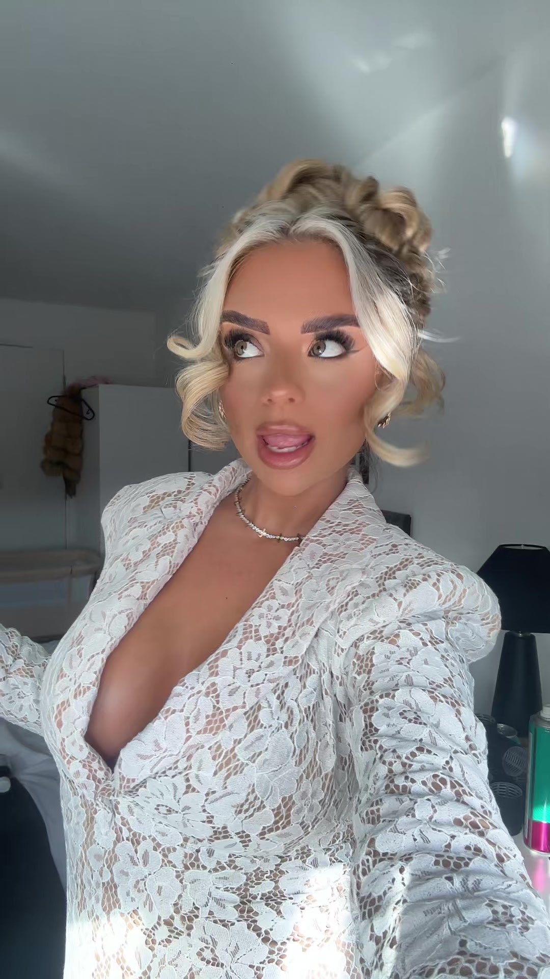 @EB