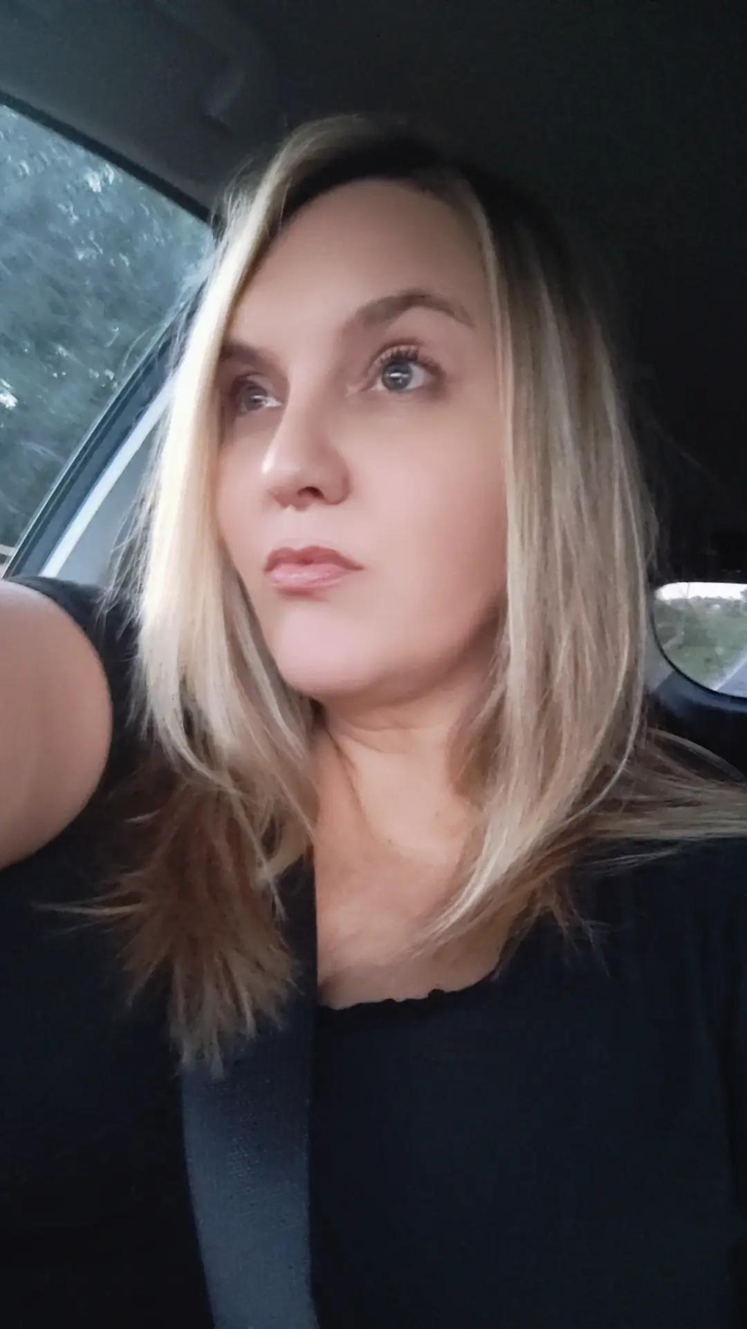 @AshleyChalet