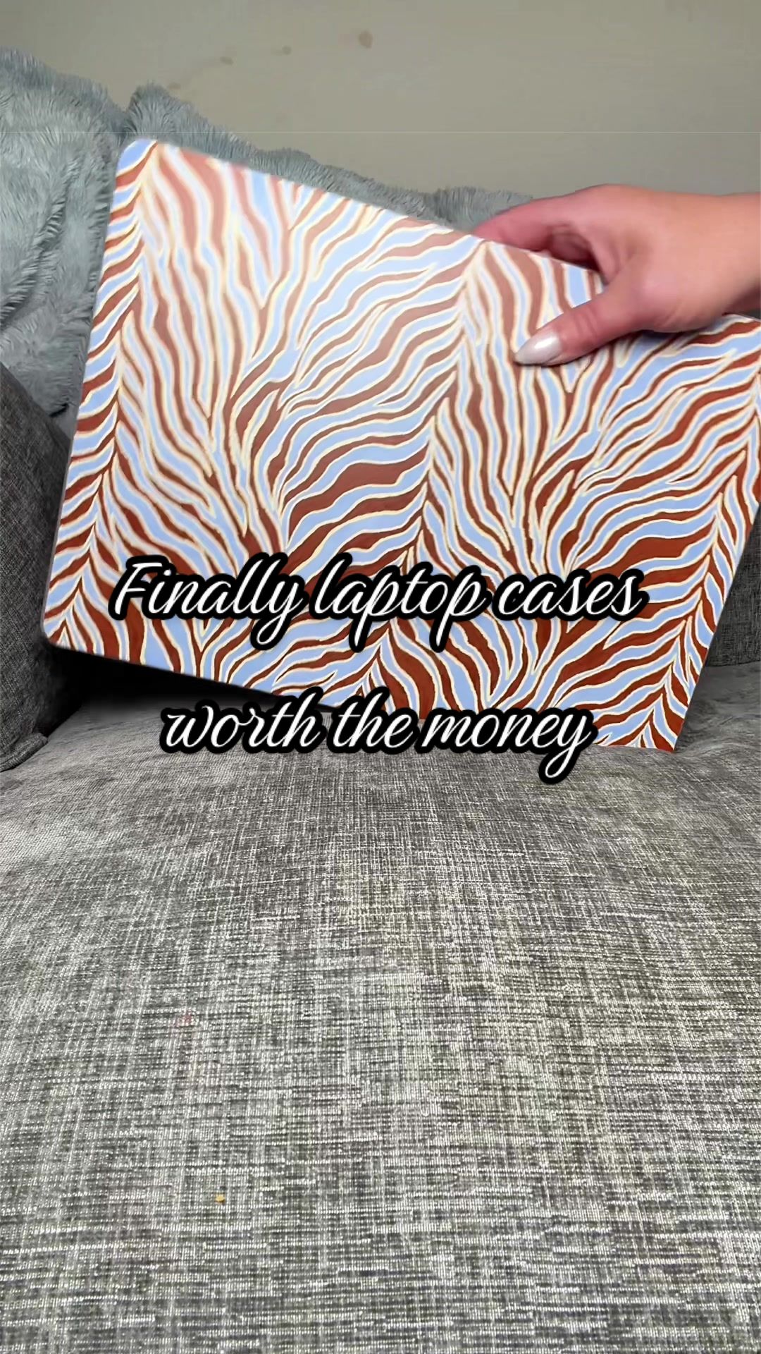 @Toni Paige 🤎⚡️🦓