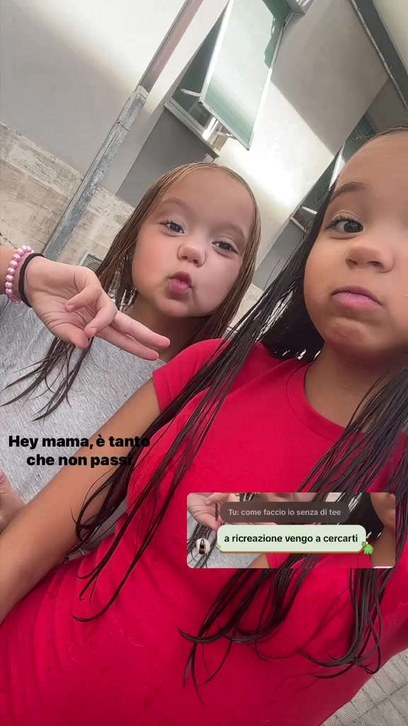 @chloee