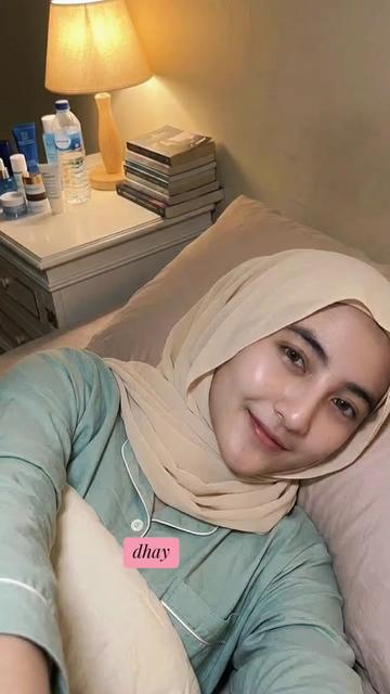@dhay