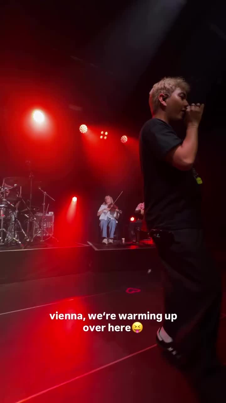 @momo