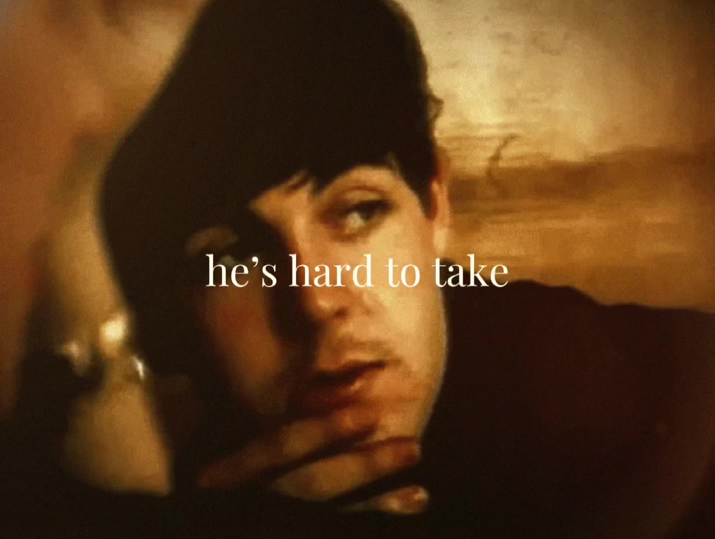 @𝐬𝐜𝐚𝐫𝐥𝐞𝐭𝐭🥀