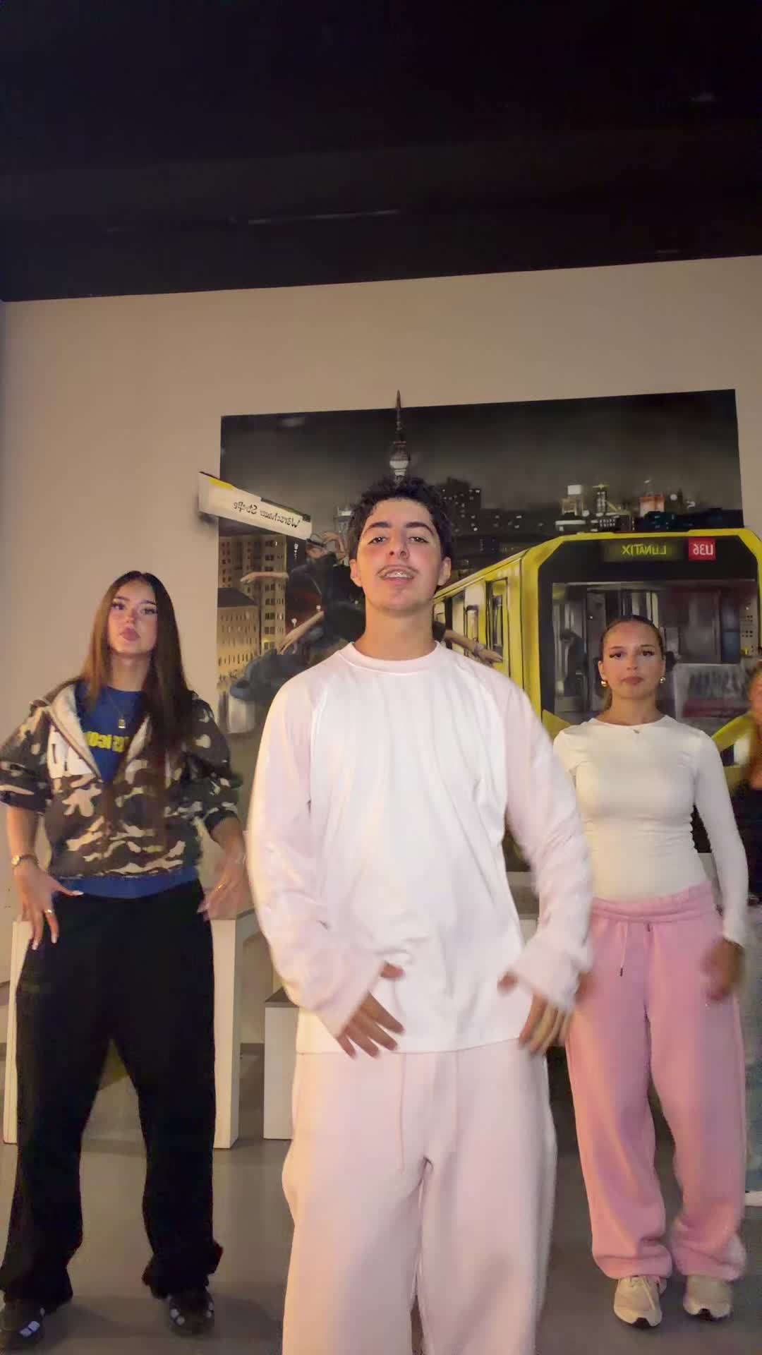 @𝐀 𝐌 𝐀 𝐍 𝐈