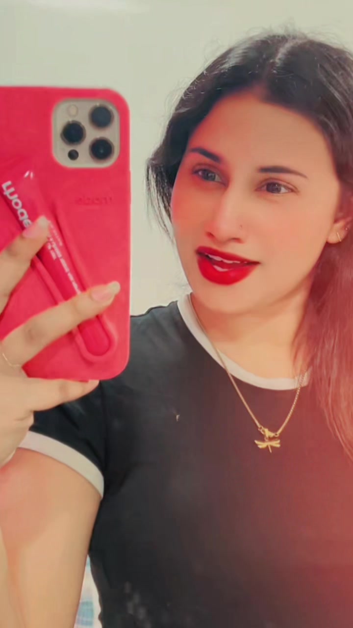 @Shuviiii💄🖤