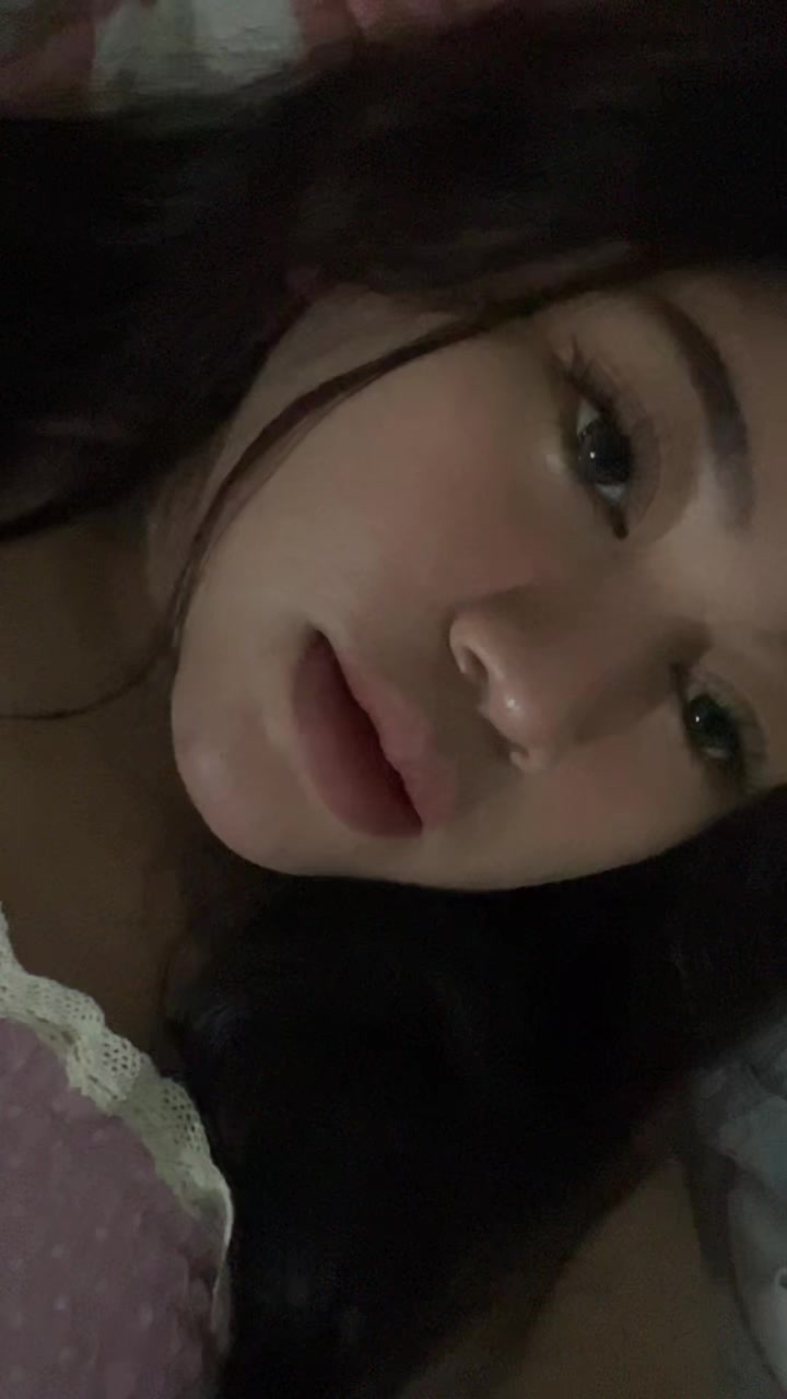 @Sasniaafff