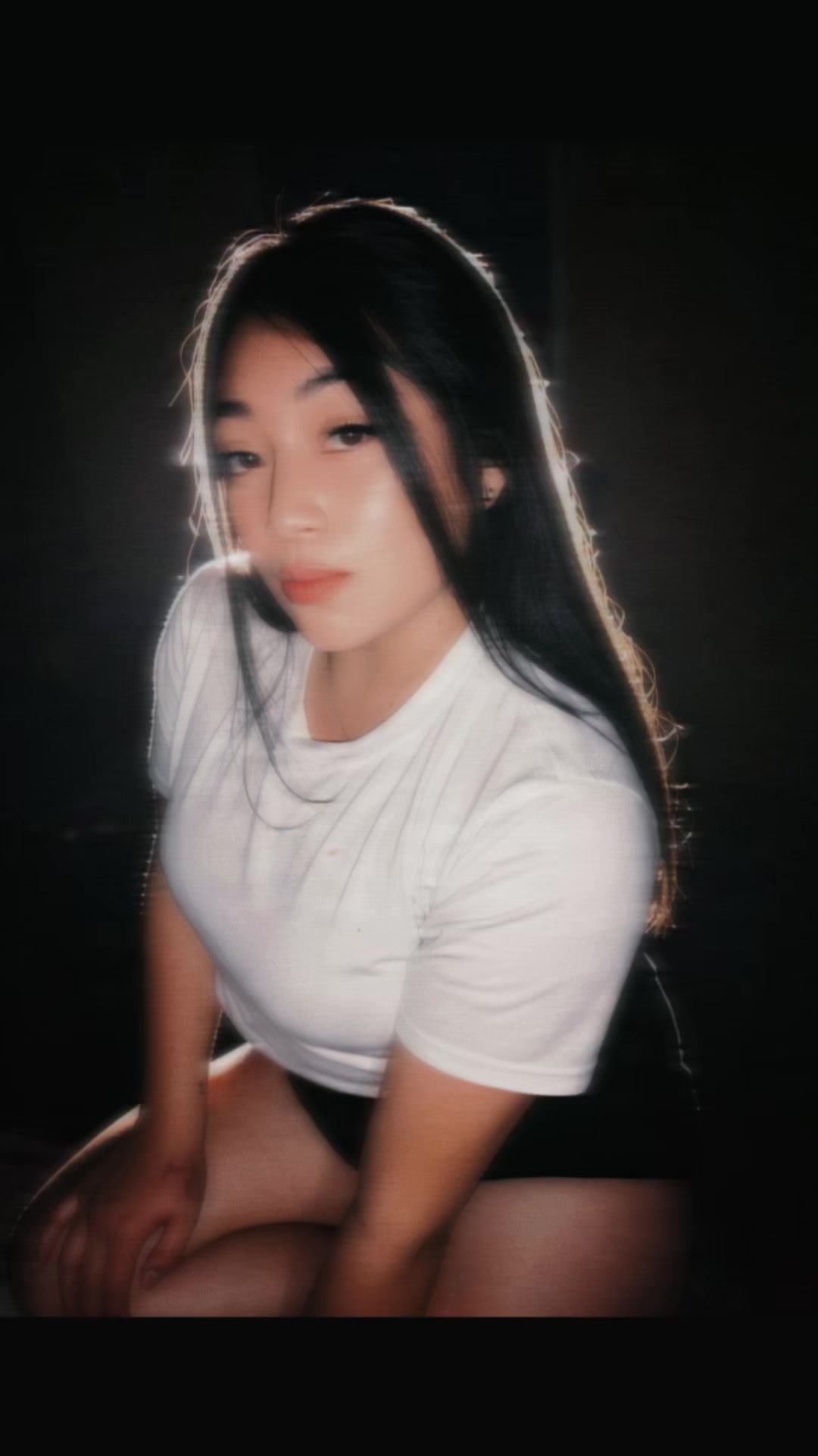 @&bull;𝙽𝚊𝚑𝚒𝚒 💕
