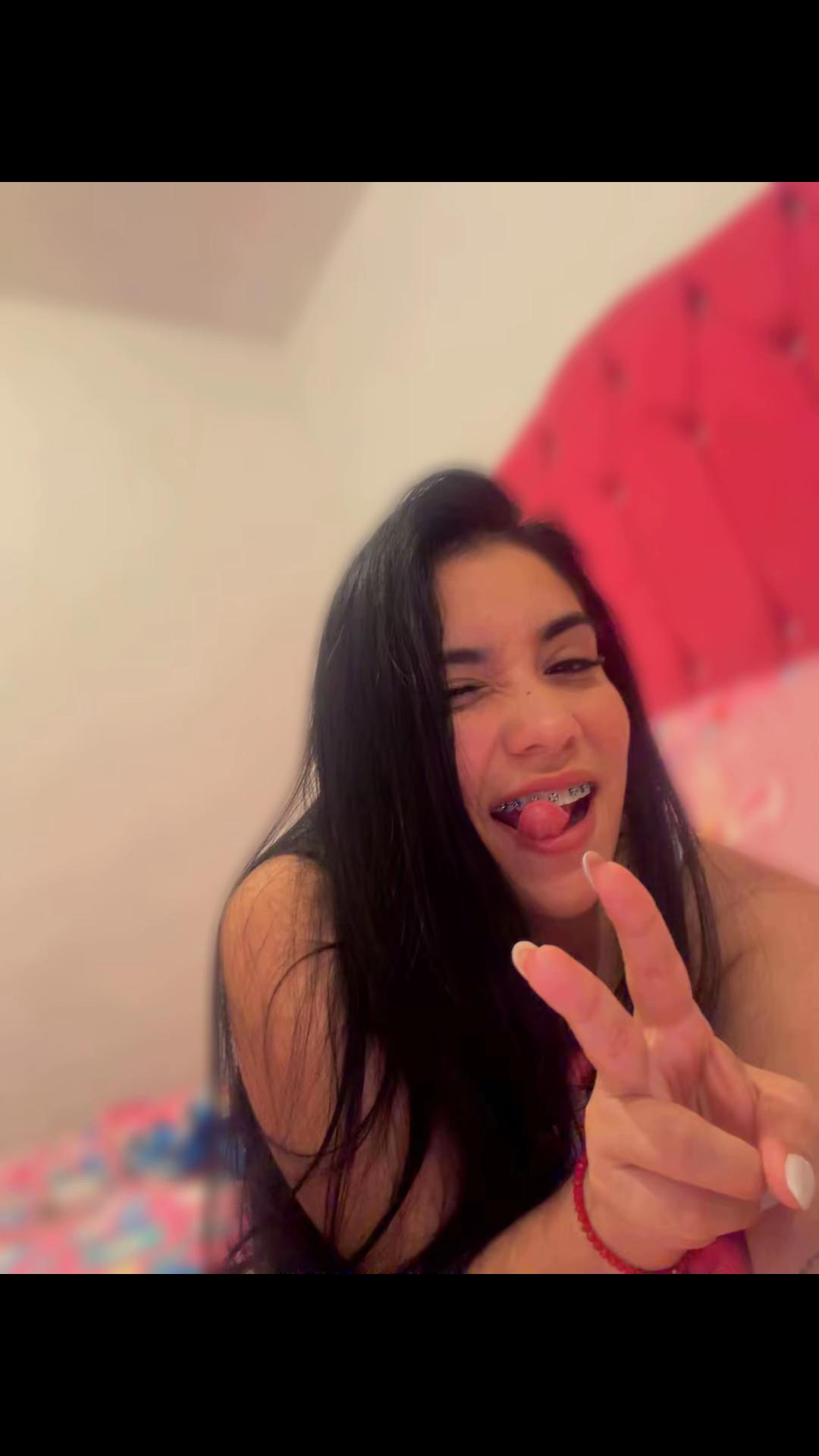 @Nohelia👸🏻🫦