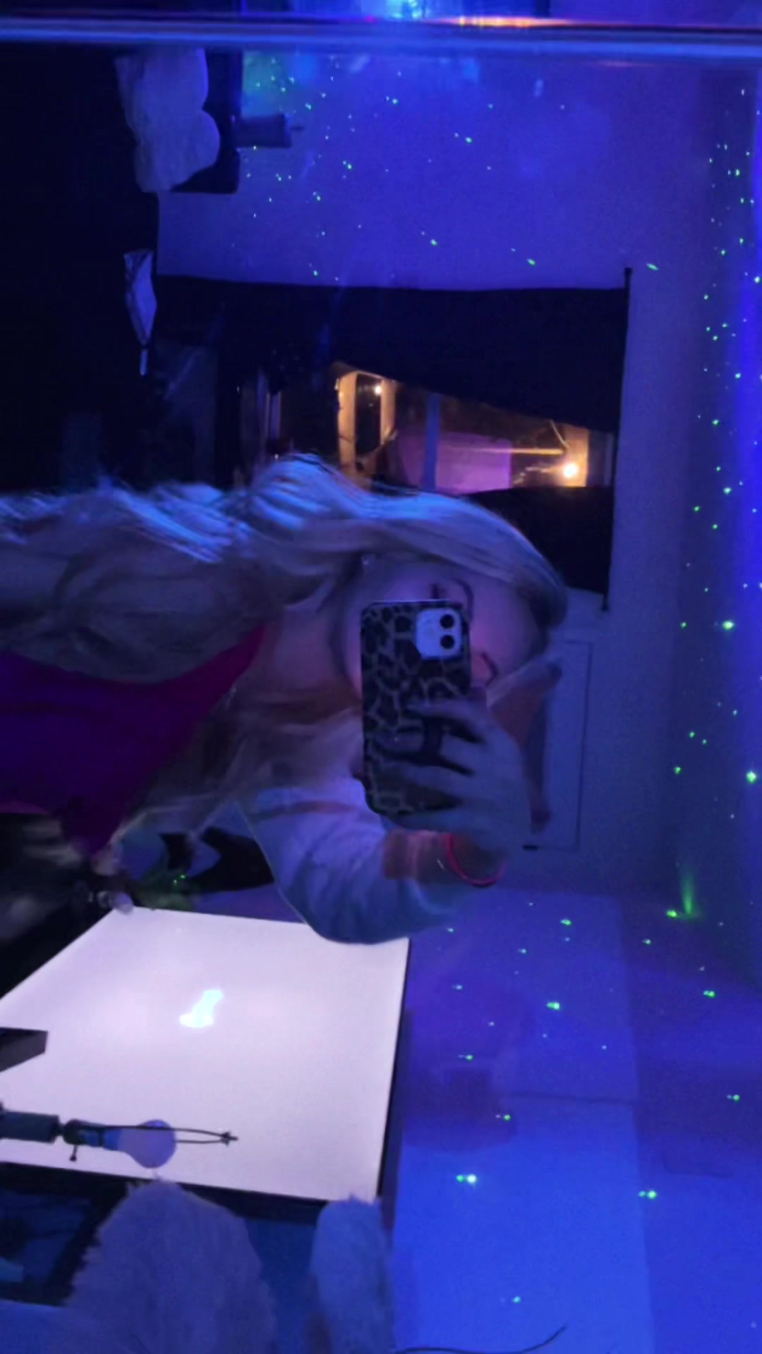 @Taya