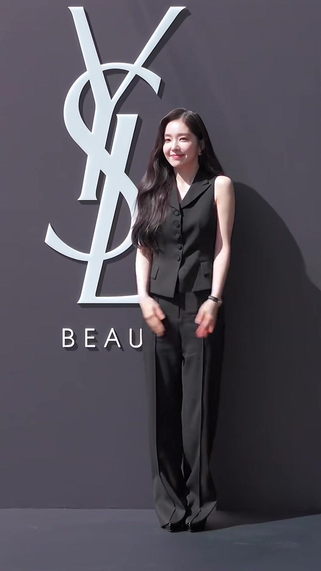 @Irene