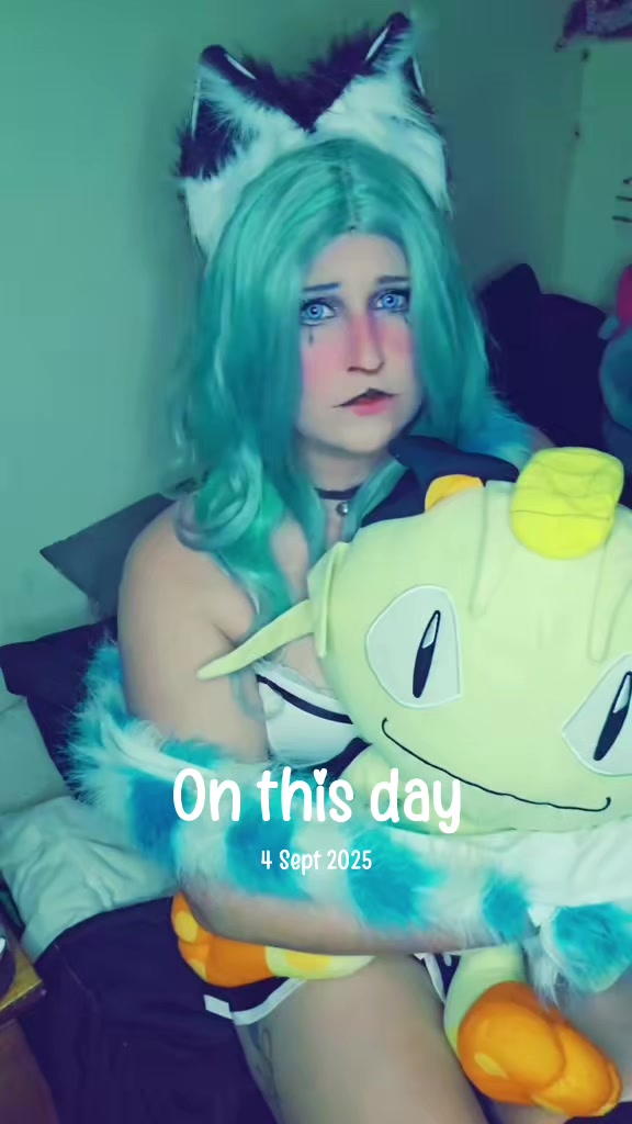 @stinafoxy