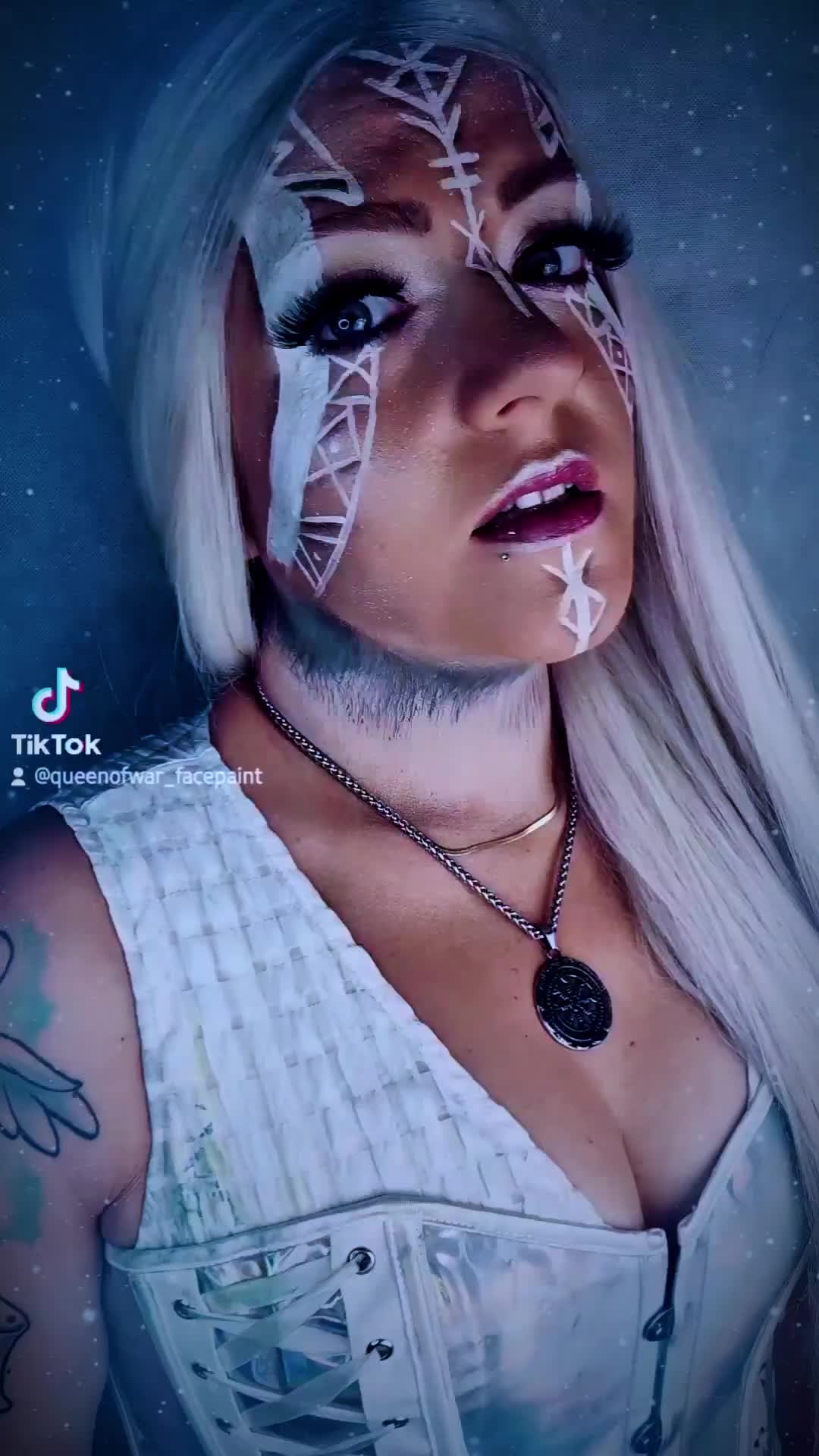 @🖤Q&upsilon;єє&eta;OfƜ&alpha;я🖤