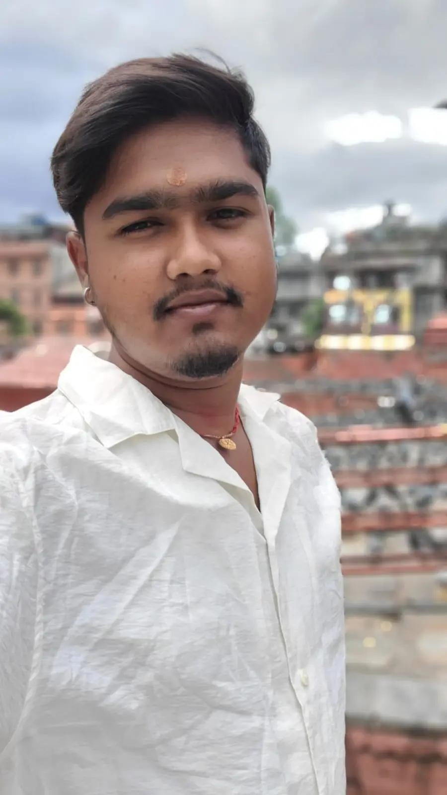 @Manish ❤️Bibisha