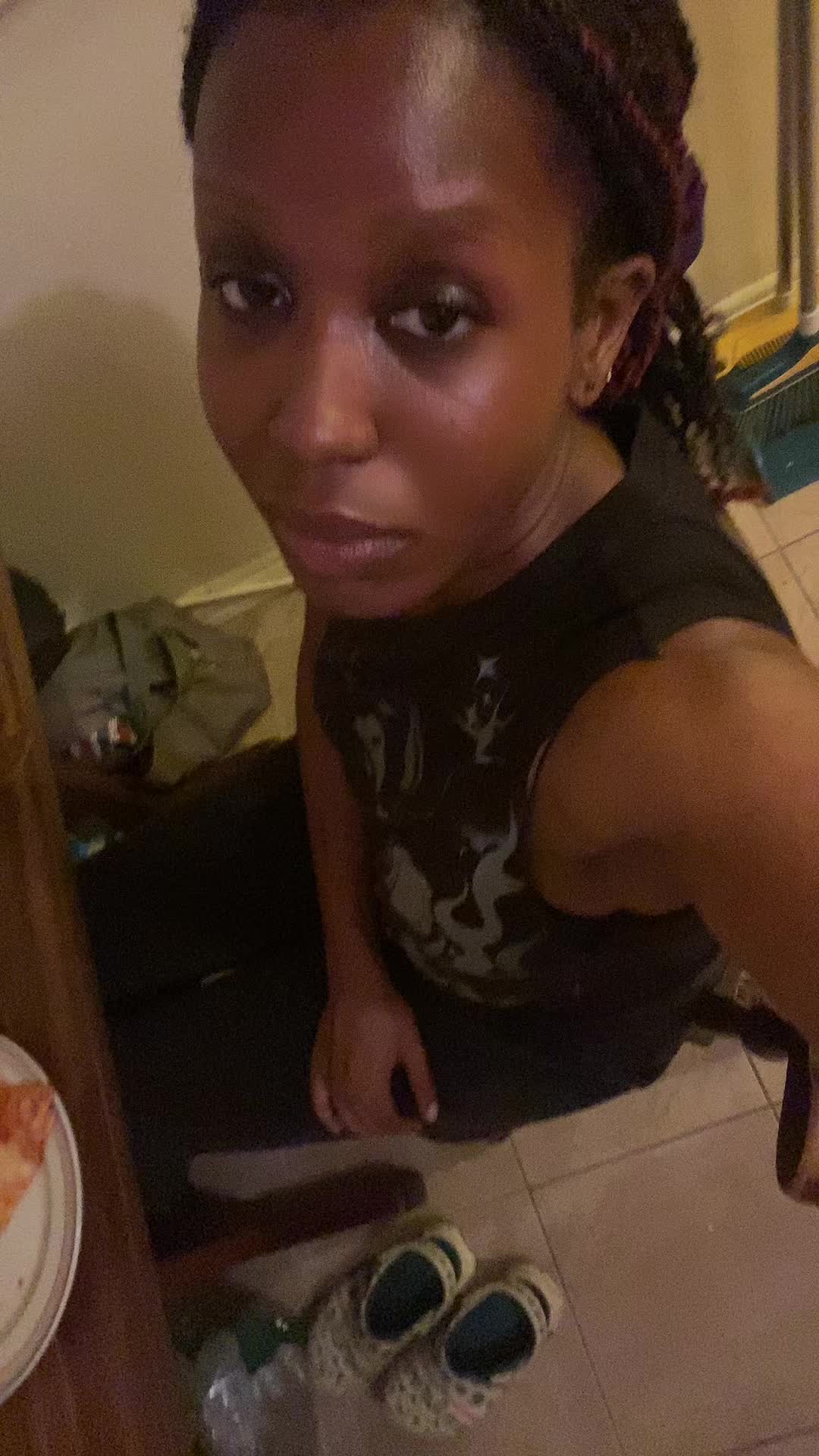 @Fauxgold_