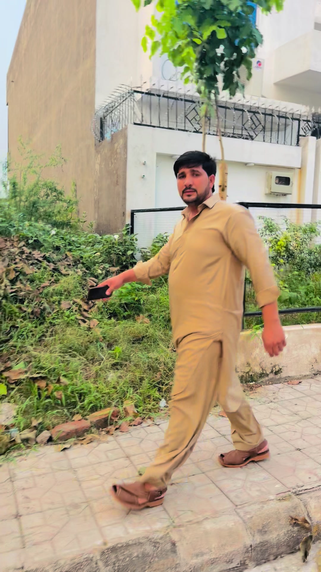 @Fayyaz abbasi786