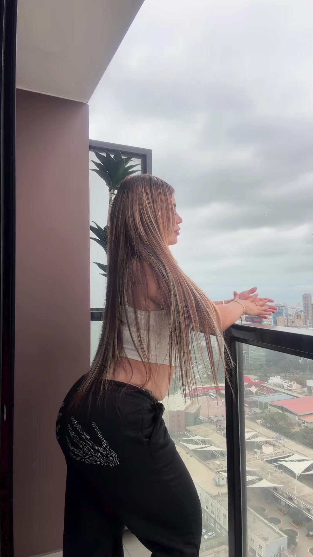 @Florlovei
